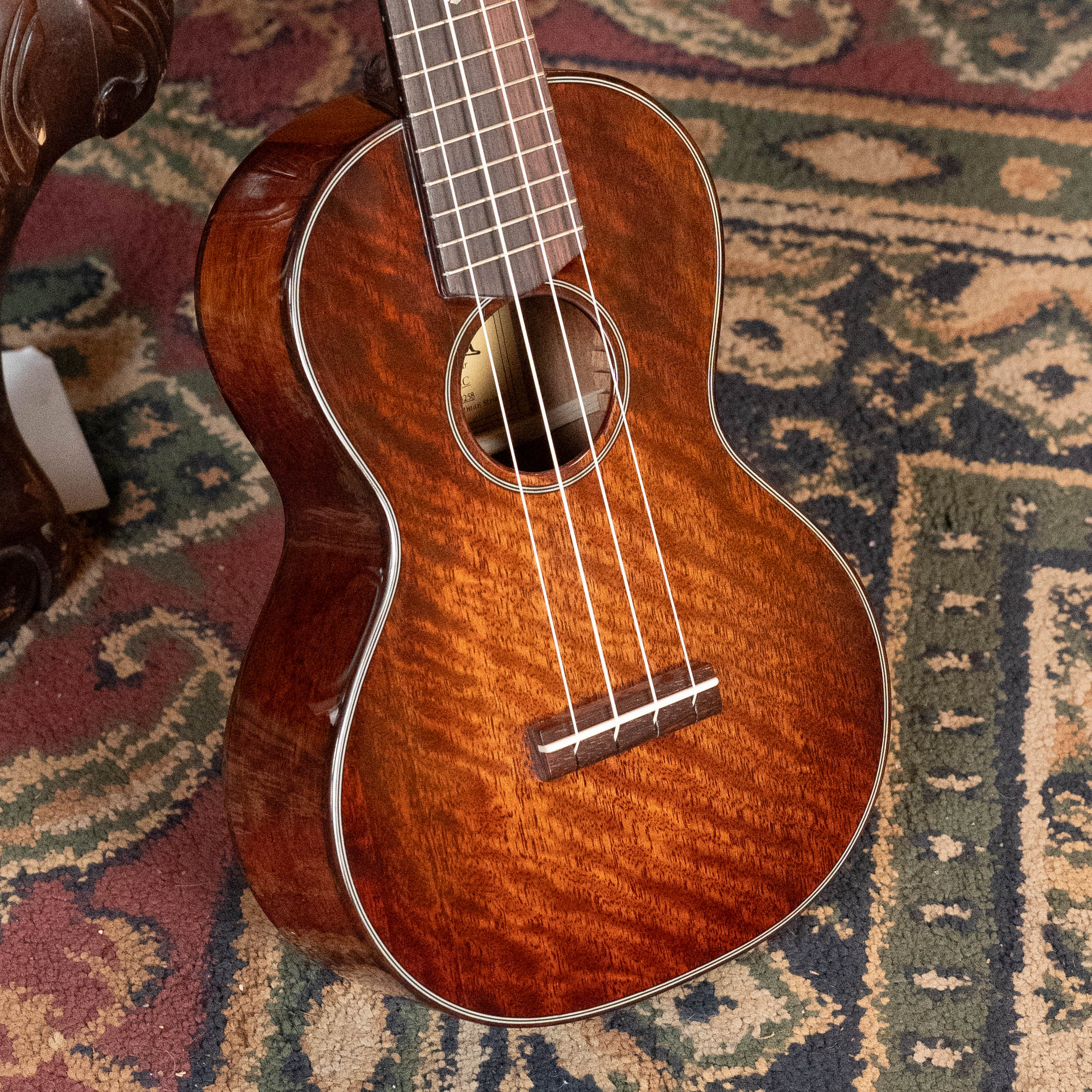Eastman EU3-C All Mahogany Concert Ukulele #8258