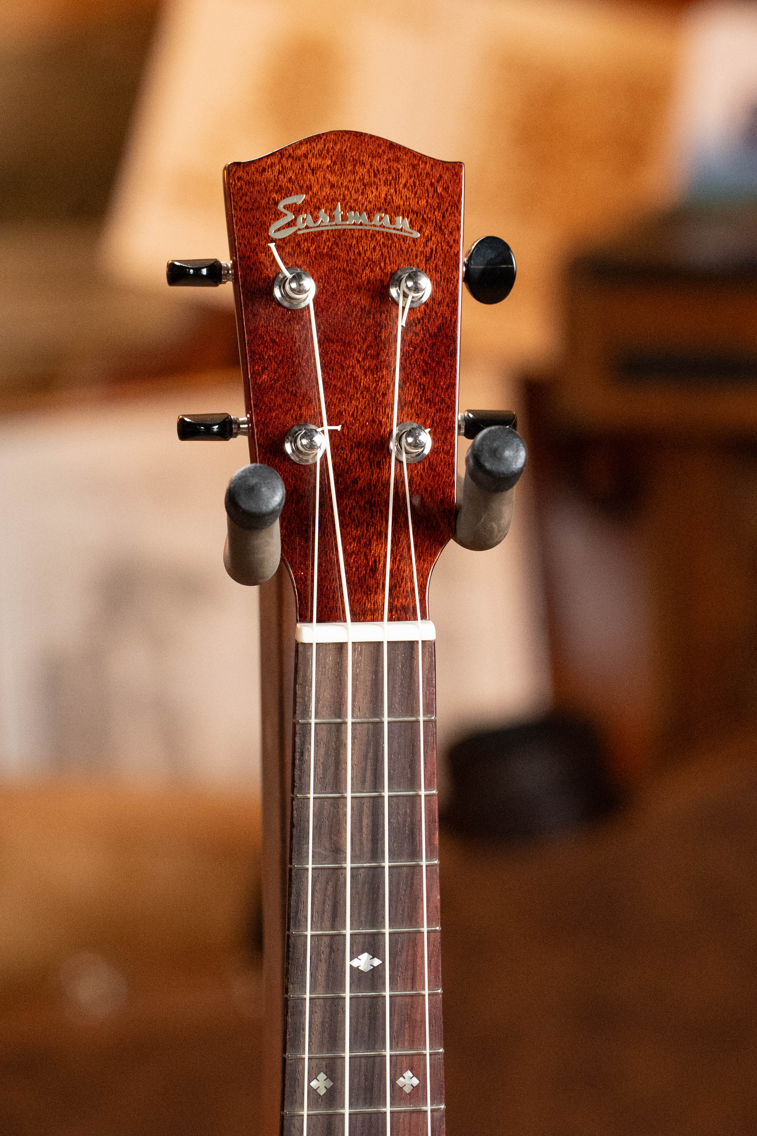 Eastman EU3-C All Mahogany Concert Ukulele #8258