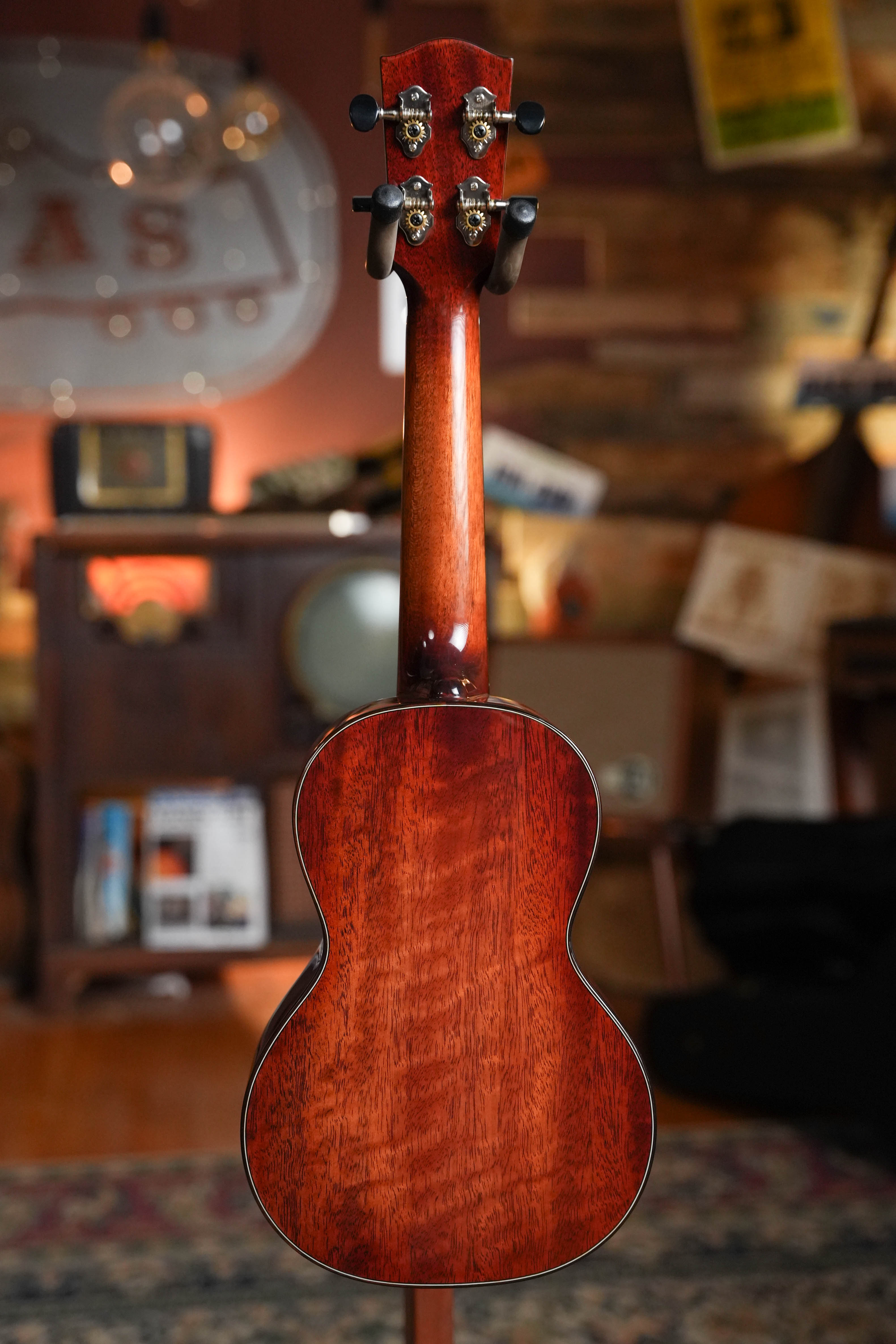 Eastman EU3-C Concert Ukulele #1010