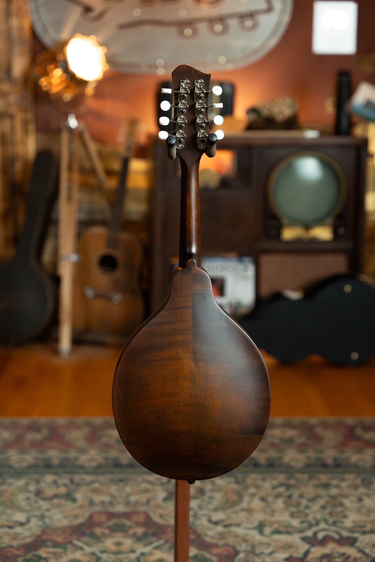 Eastman MD304 Spruce/Maple A-Style Oval Hole Mandolin #4581