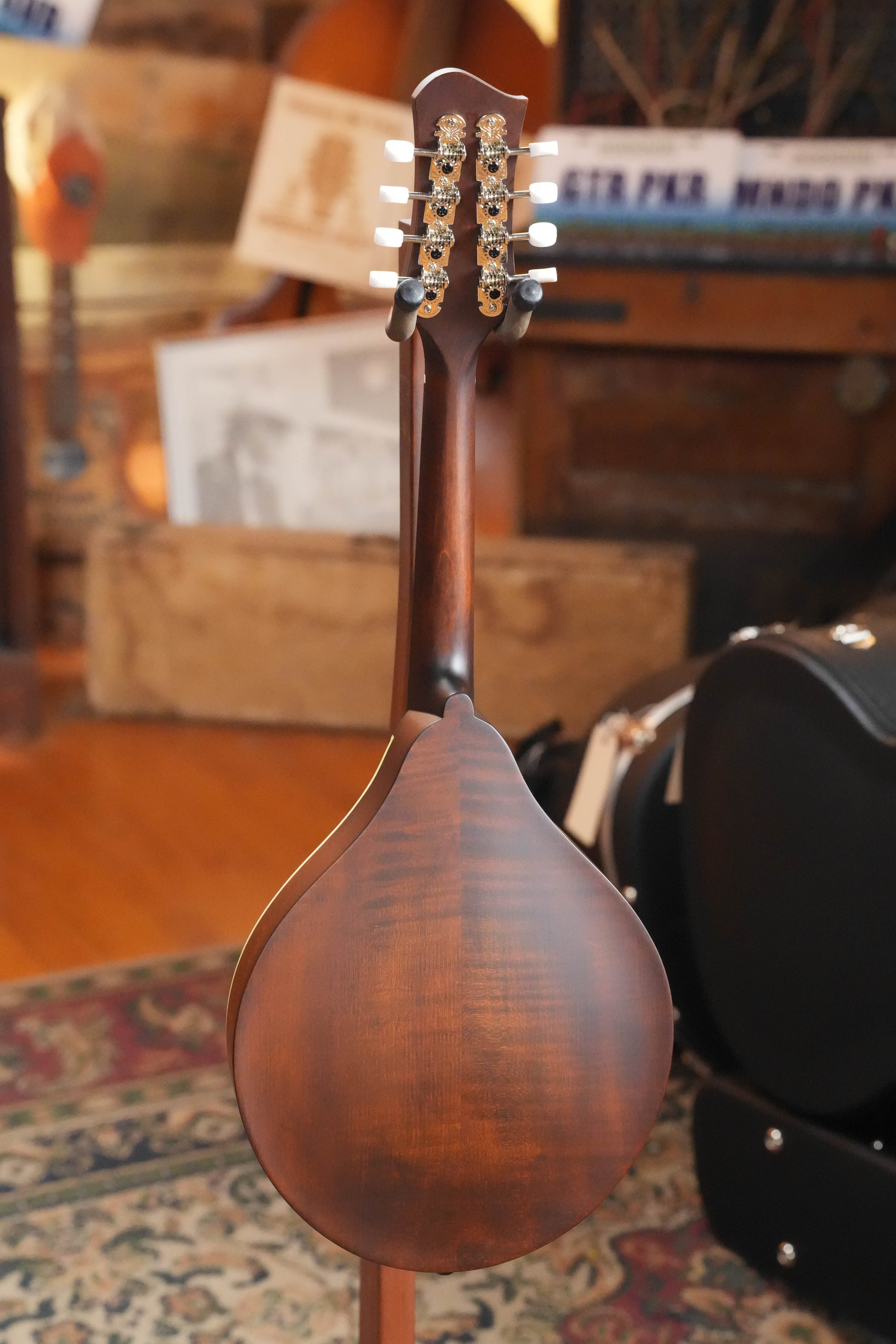 Eastman MD305 A-Style Hand-Carved Mandolin #4482