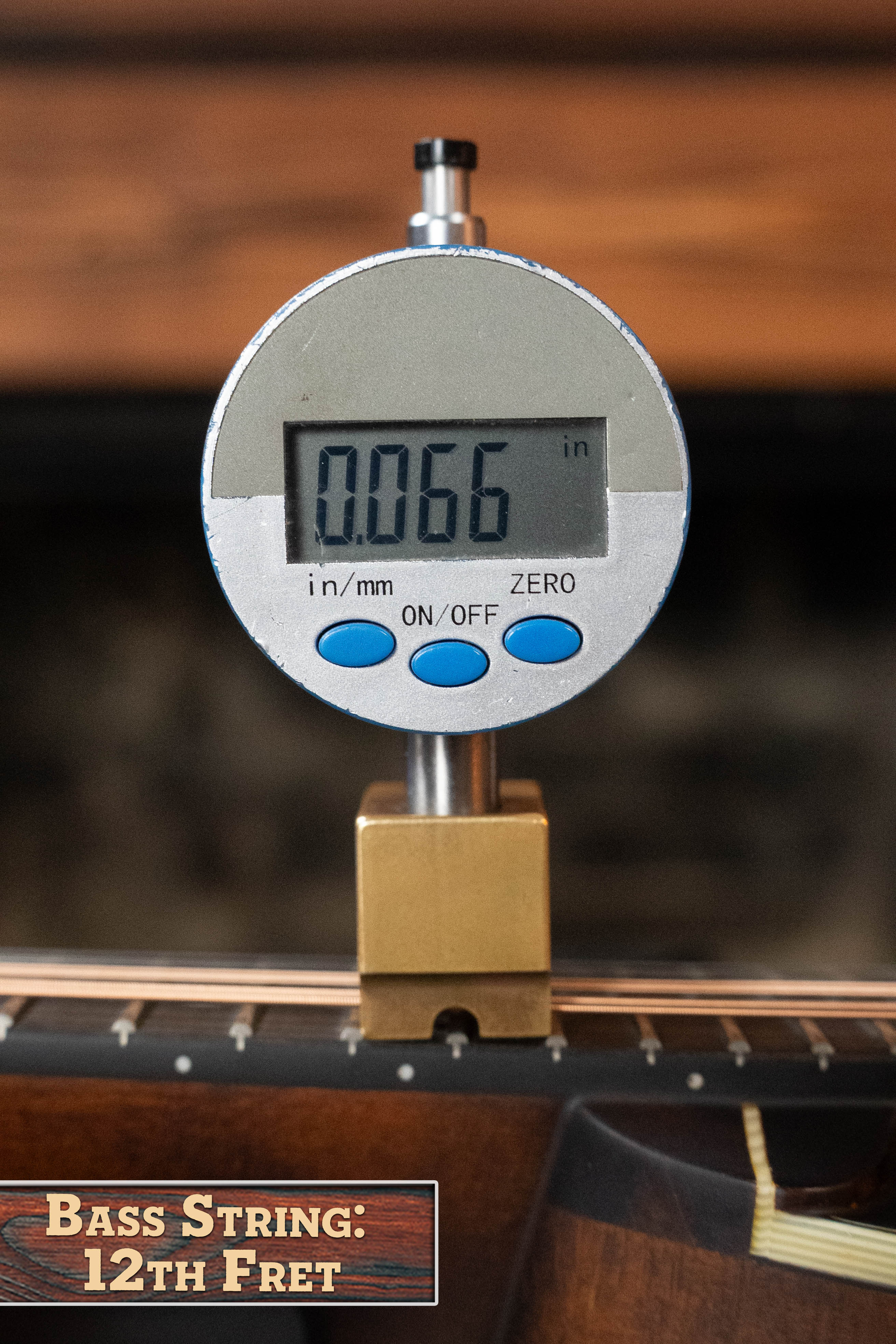 Eastman MD305 Spruce/Maple A-Style Hand-Carved Mandolin #3318