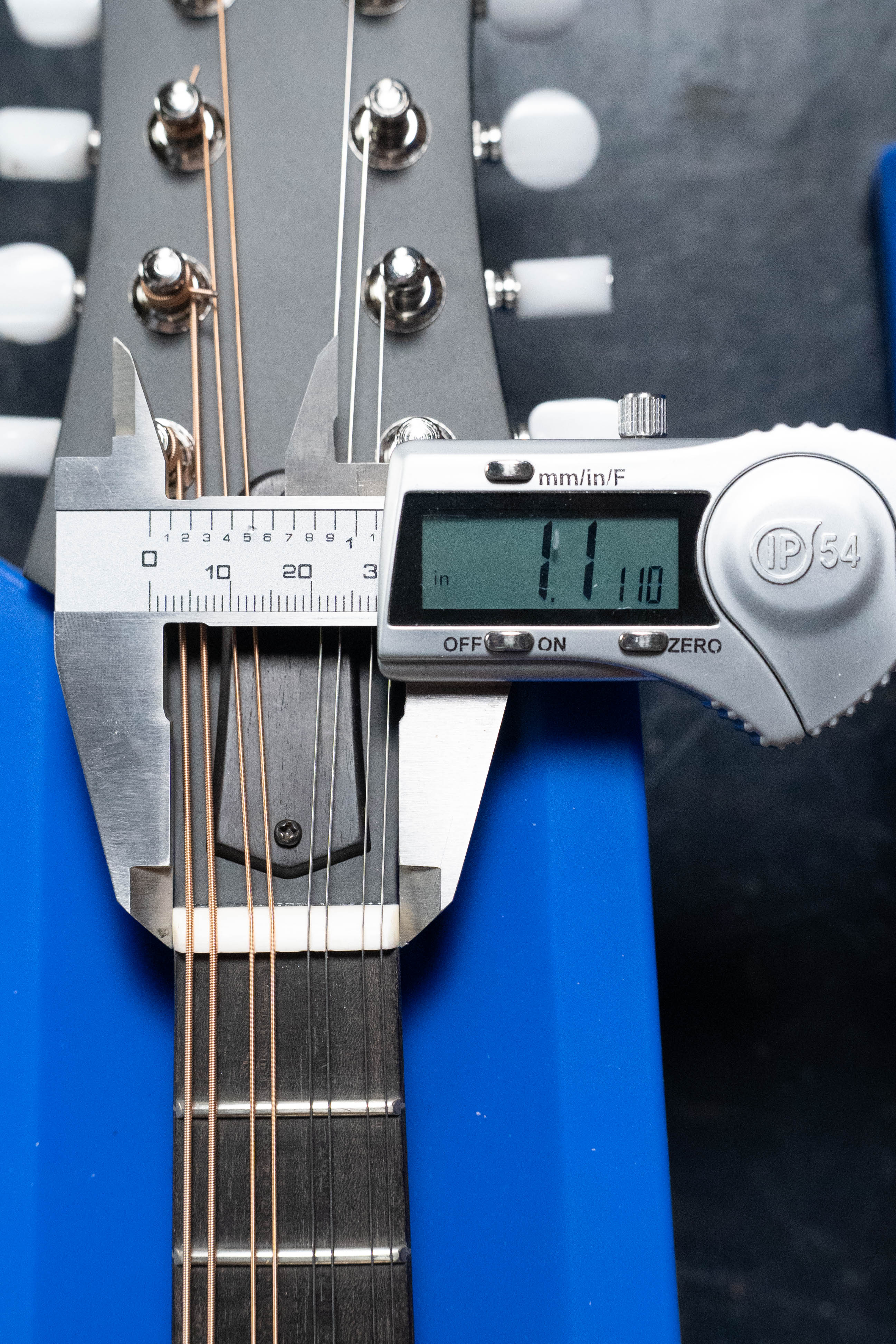 Eastman MD305 Spruce/Maple A-Style Hand-Carved Mandolin #3514