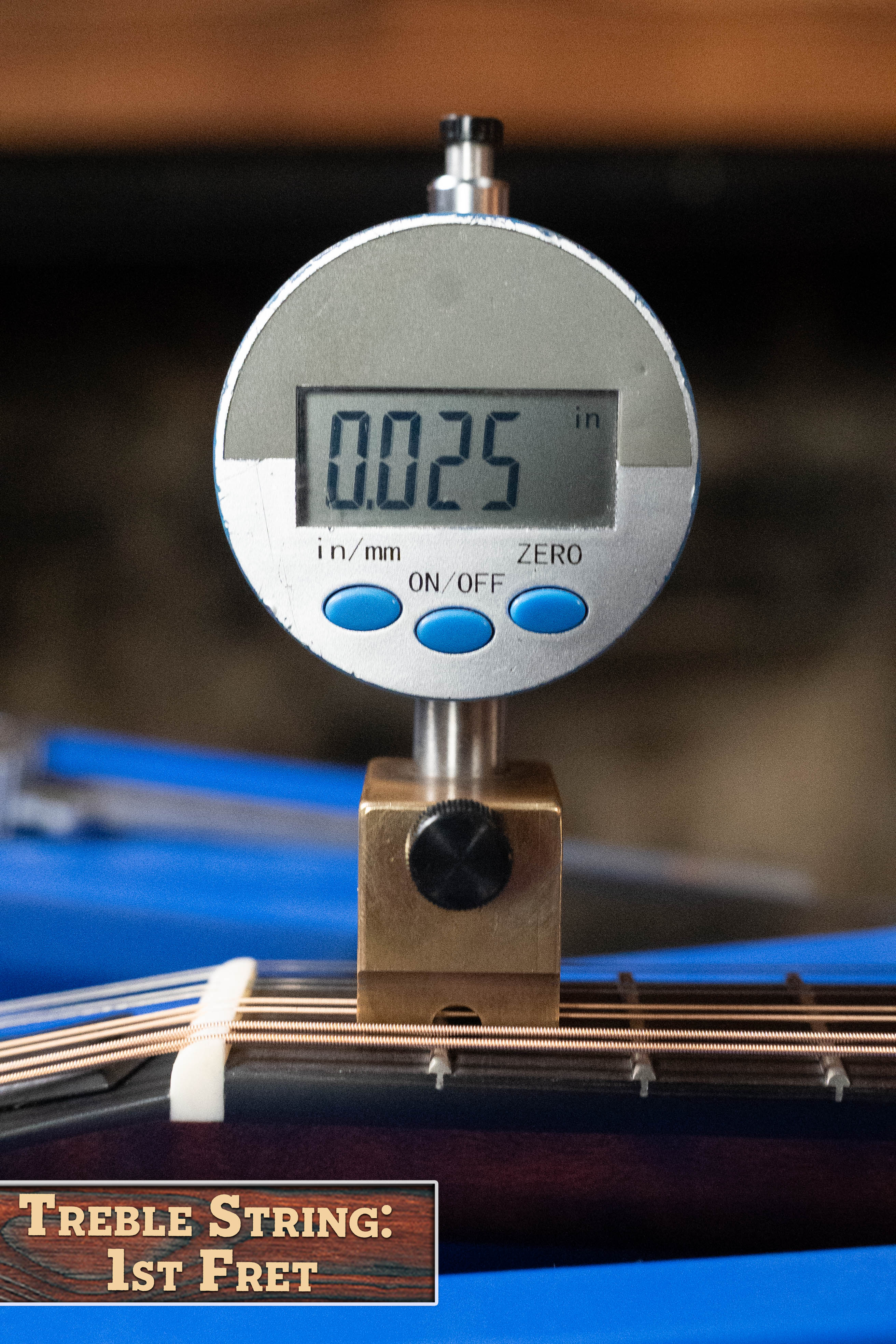 Eastman MD305 Spruce/Maple A-Style Hand-Carved Mandolin #3522