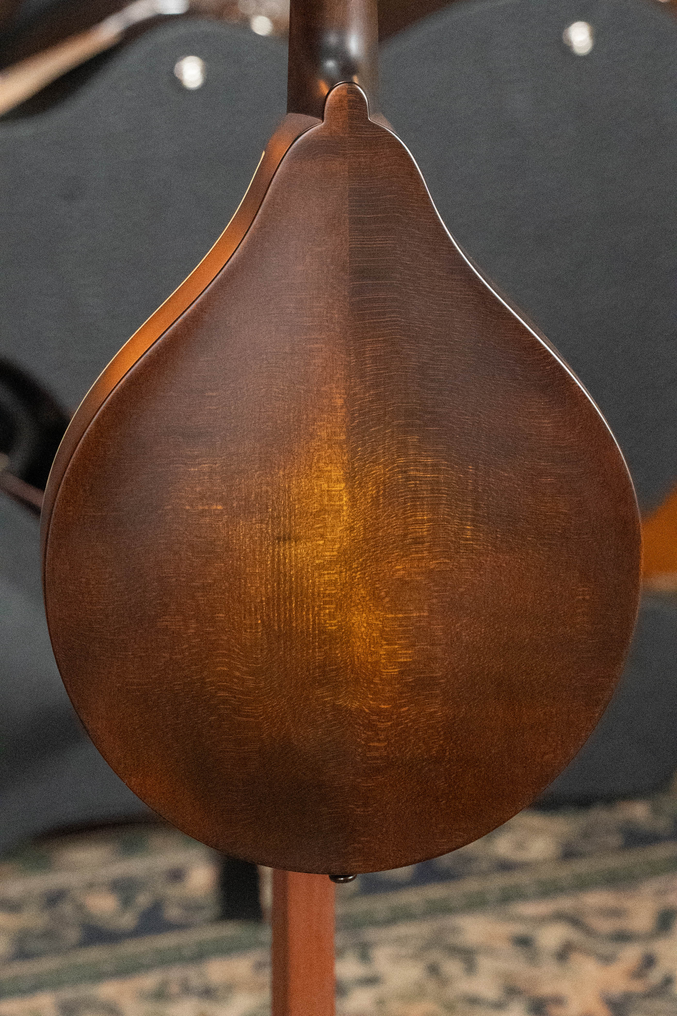 Eastman MD305 Spruce/Maple A-Style Hand-Carved Mandolin #3525