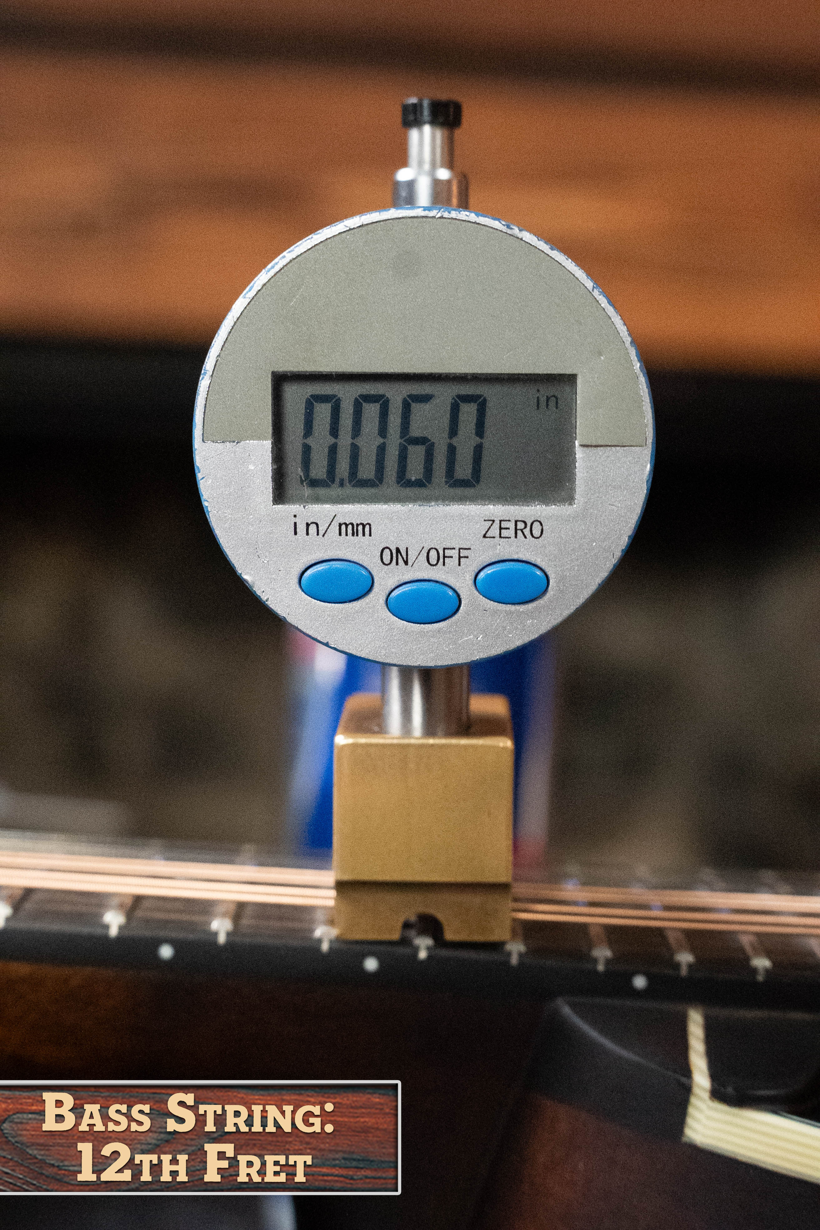 Eastman MD305 Spruce/Maple A-Style Hand-Carved Mandolin #3526