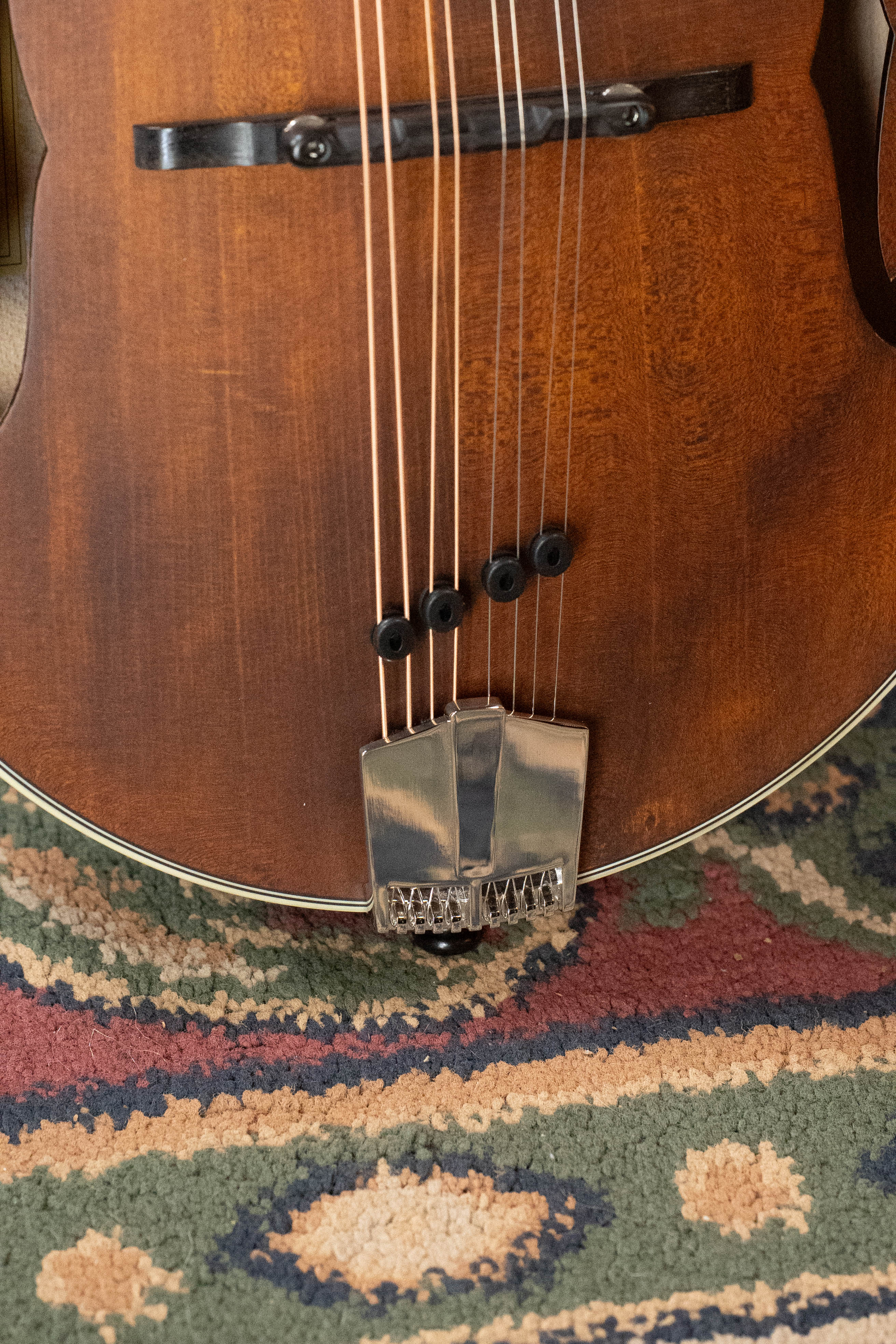 Eastman MD305 Spruce/Maple A-Style Hand-Carved Mandolin #3572