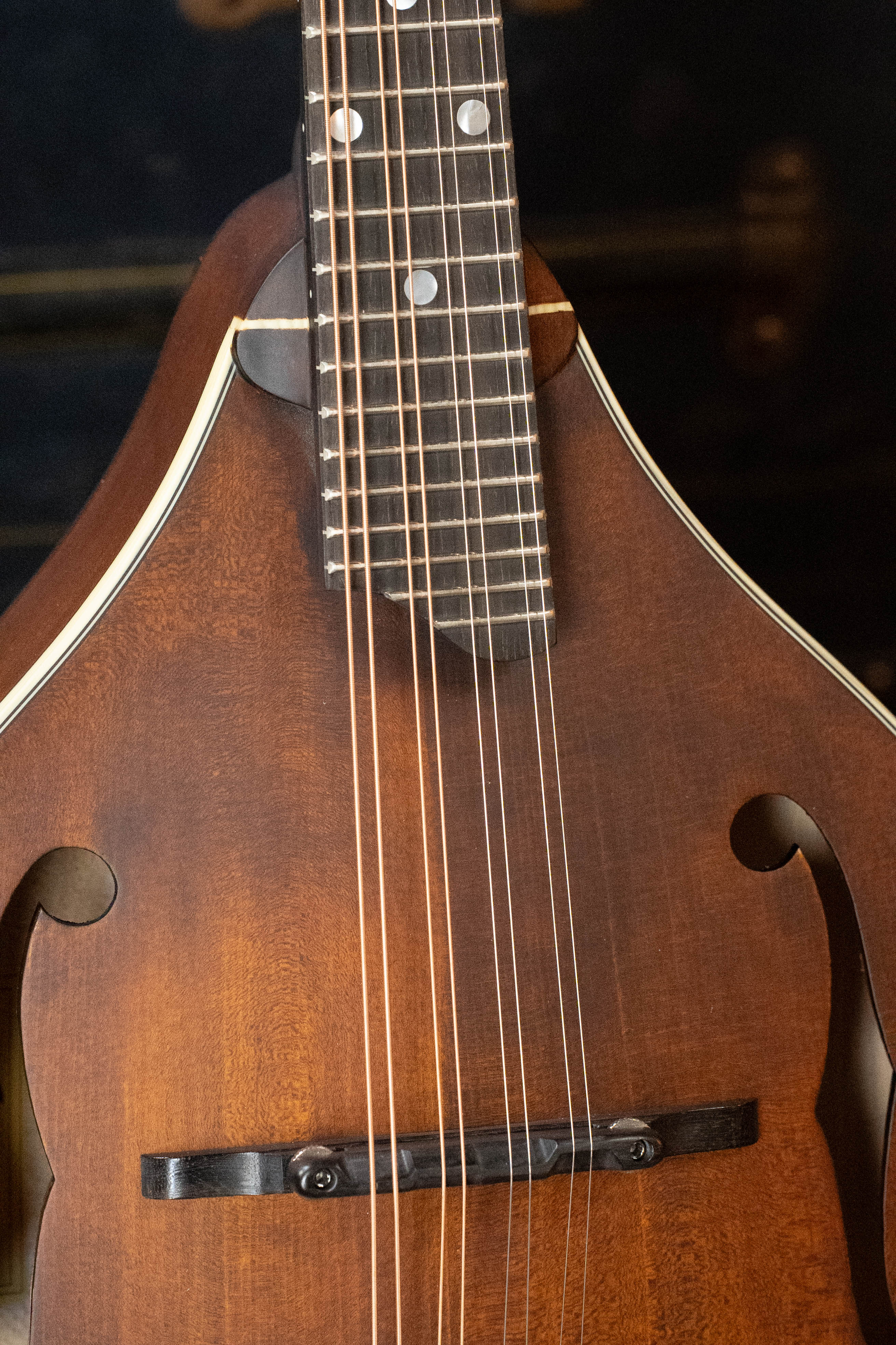 Eastman MD305 Spruce/Maple A-Style Hand-Carved Mandolin #3572