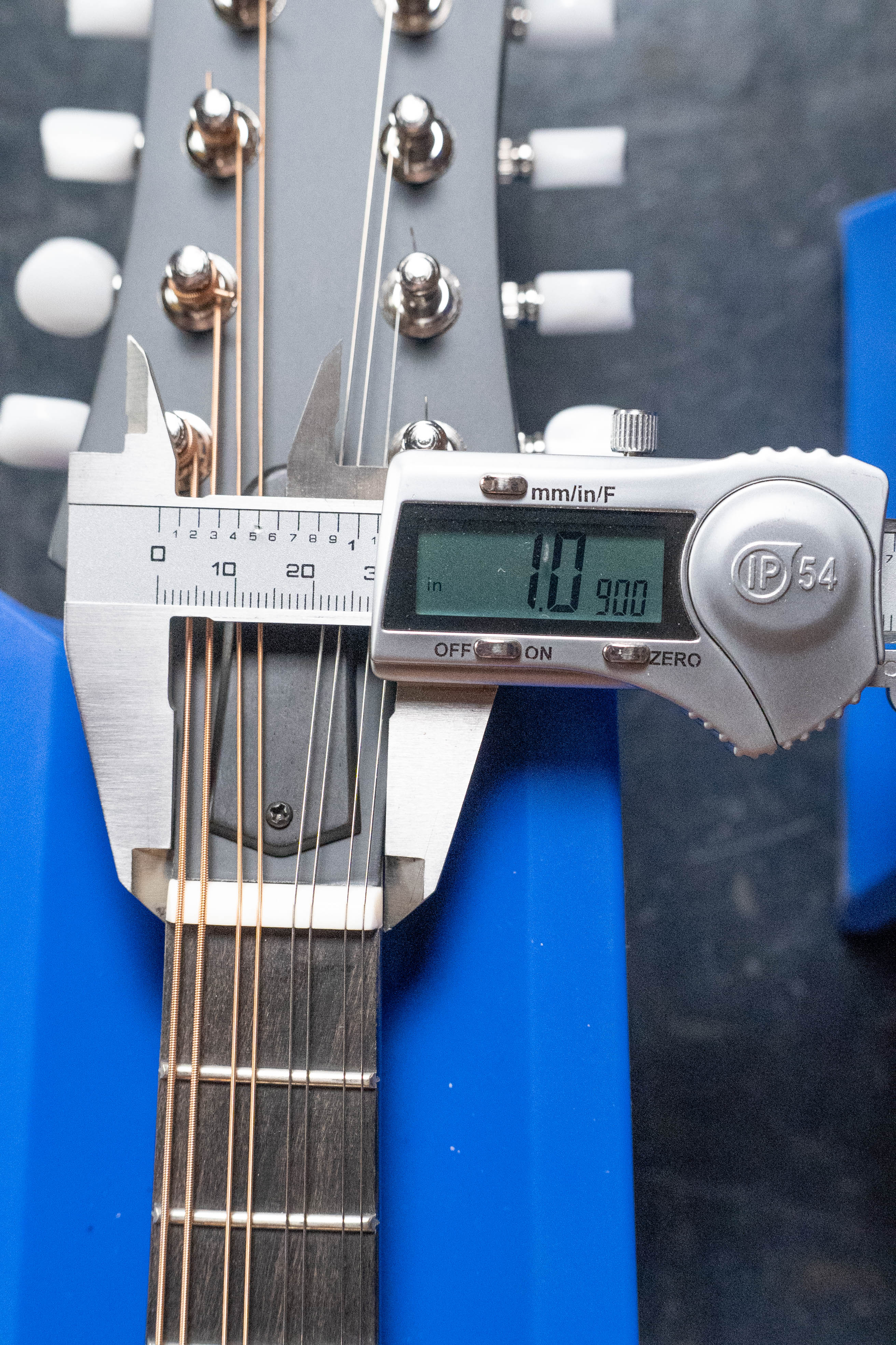 Eastman MD305 Spruce/Maple A-Style Hand-Carved Mandolin #3573