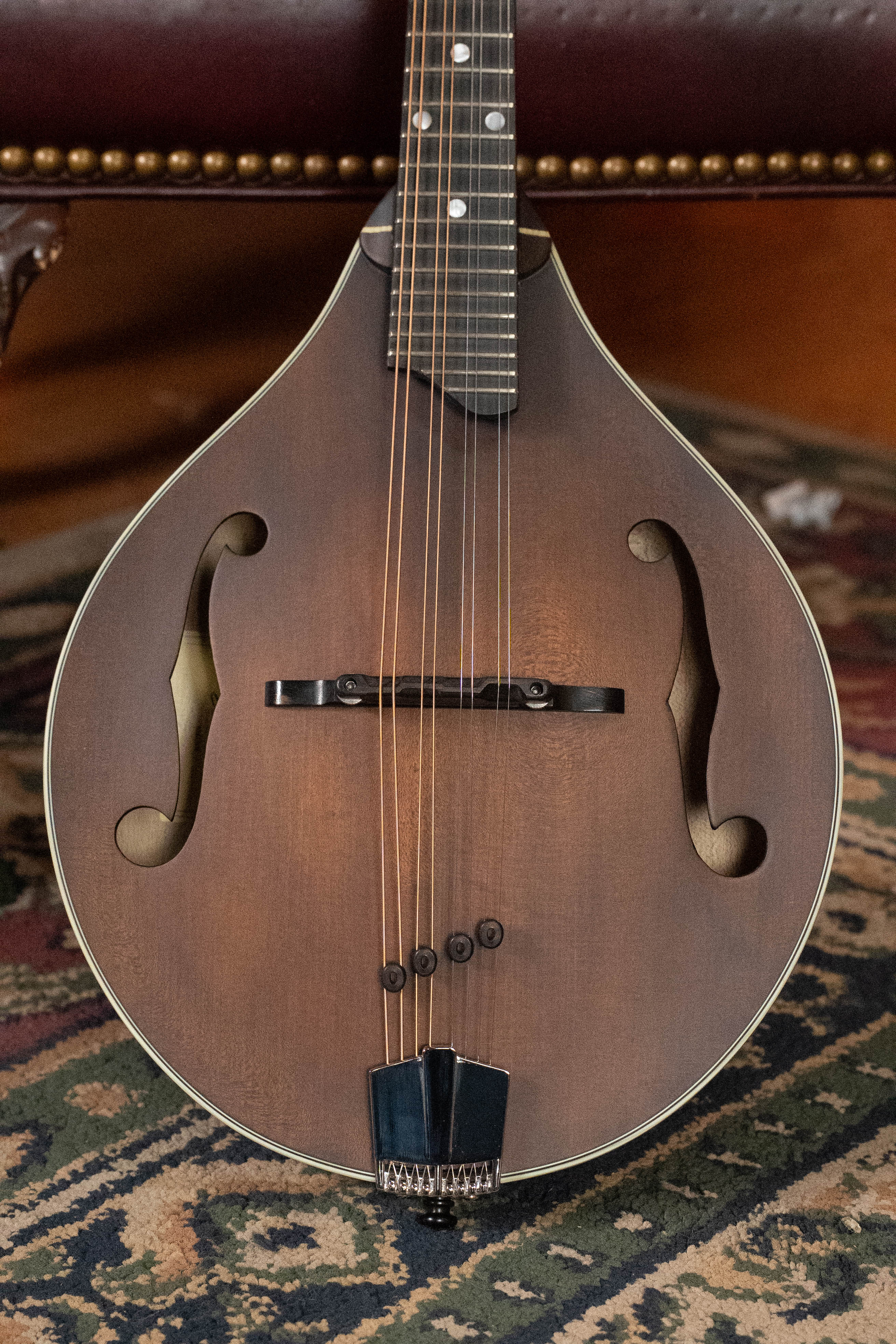Eastman MD305 Spruce/Maple A-Style Hand-Carved Mandolin #3573