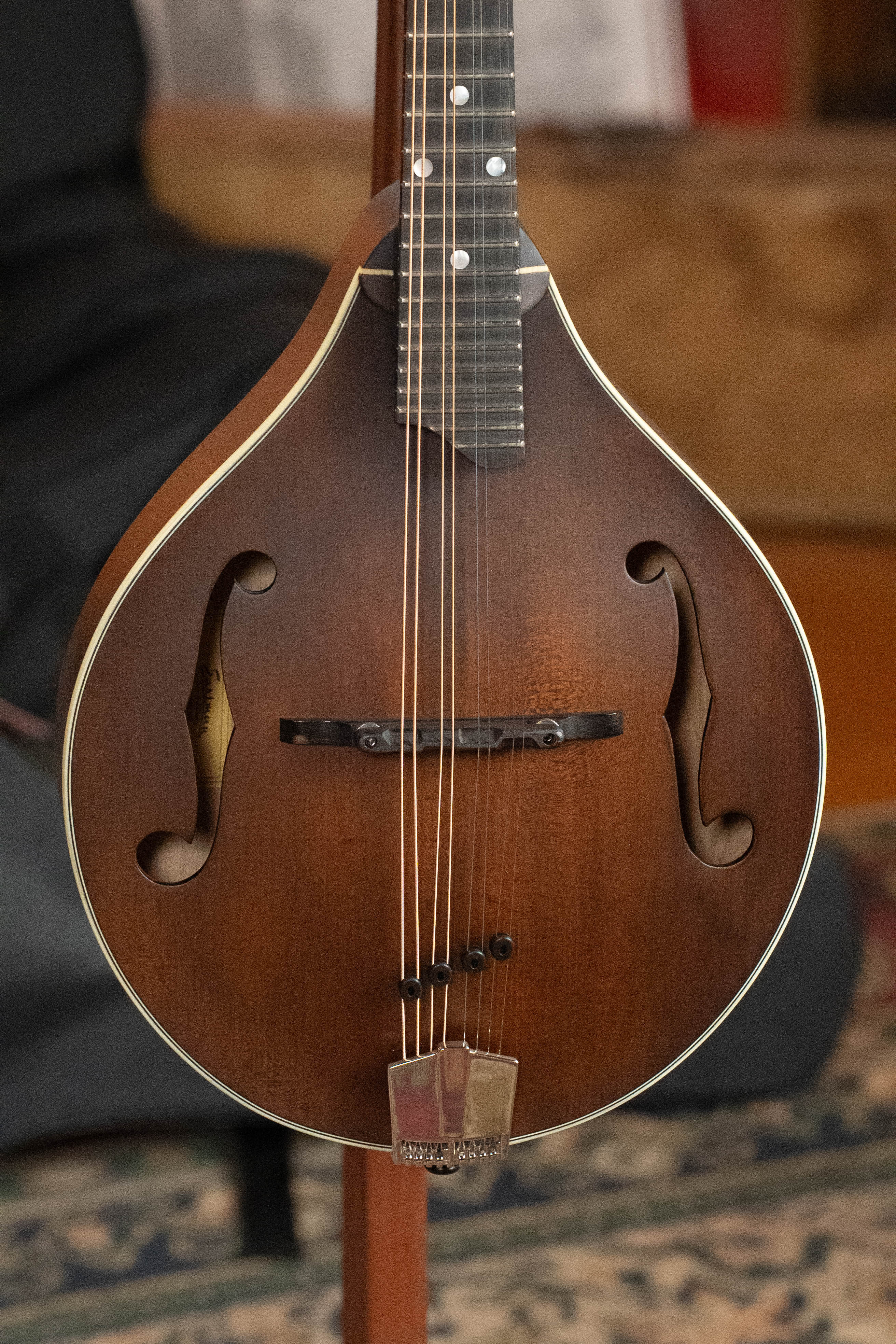 Eastman MD305 Spruce/Maple A-Style Hand-Carved Mandolin #3573