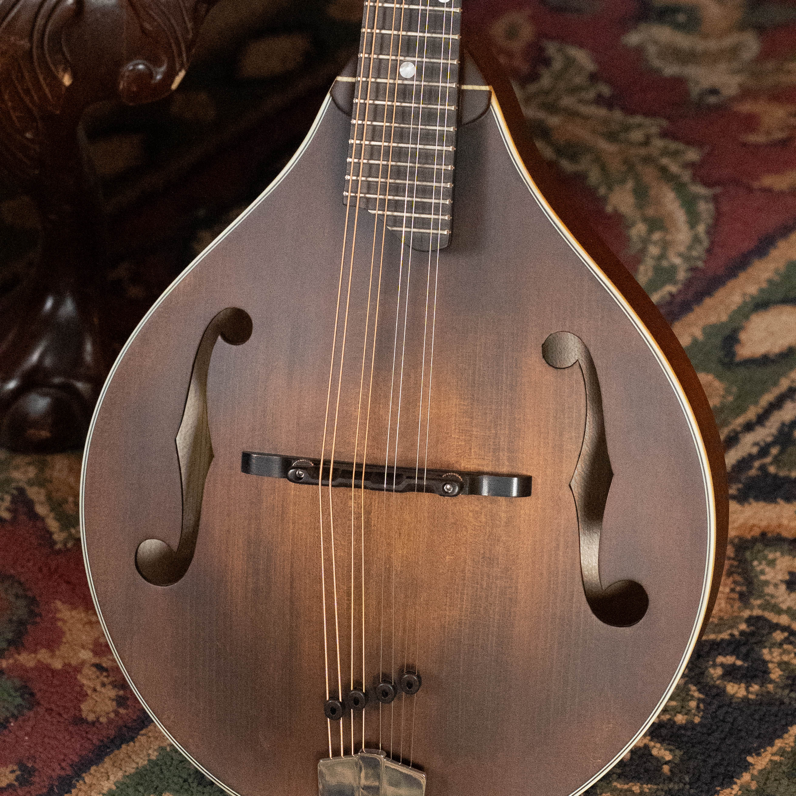 Eastman MD305 Spruce/Maple A-Style Hand-Carved Mandolin #3574