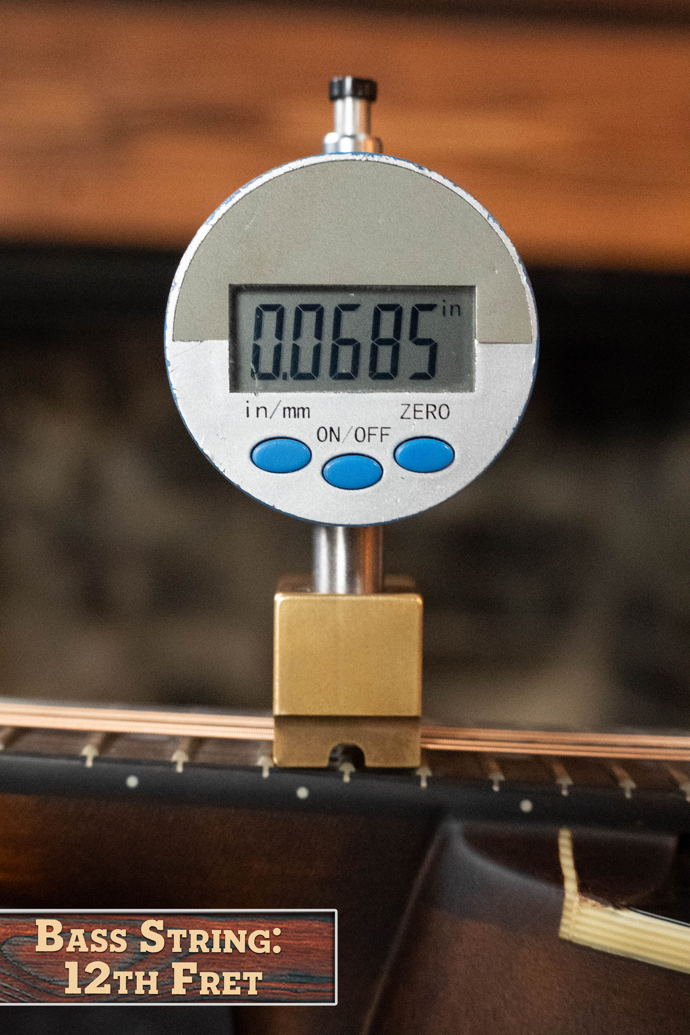 Eastman MD305 Spruce/Maple A-Style Hand-Carved Mandolin #3574