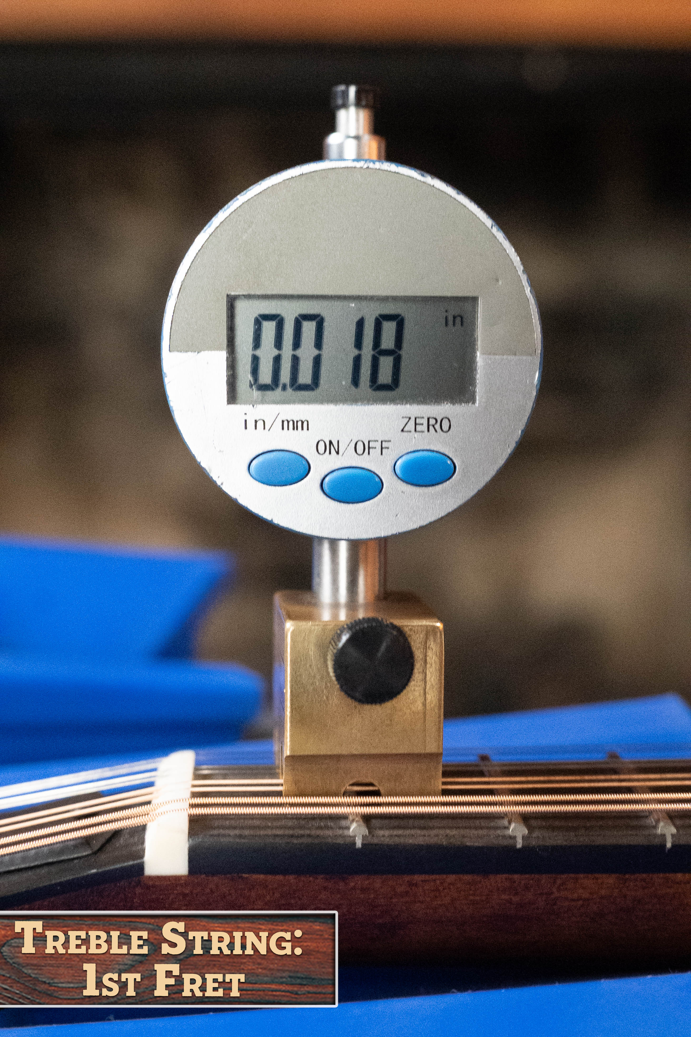 Eastman MD305 Spruce/Maple A-Style Hand-Carved Mandolin #3576