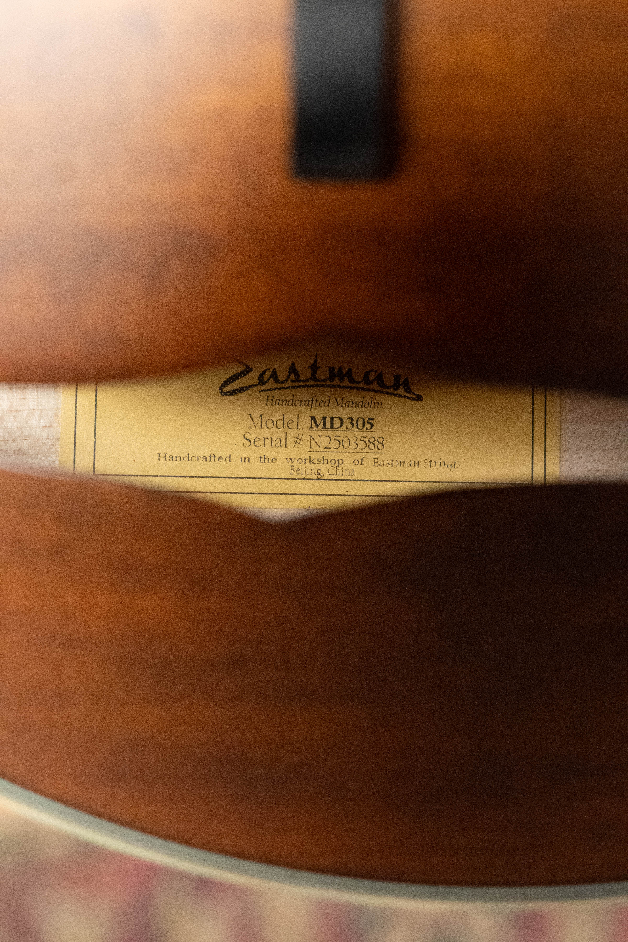 Eastman MD305 Spruce/Maple A-Style Hand-Carved Mandolin #3588