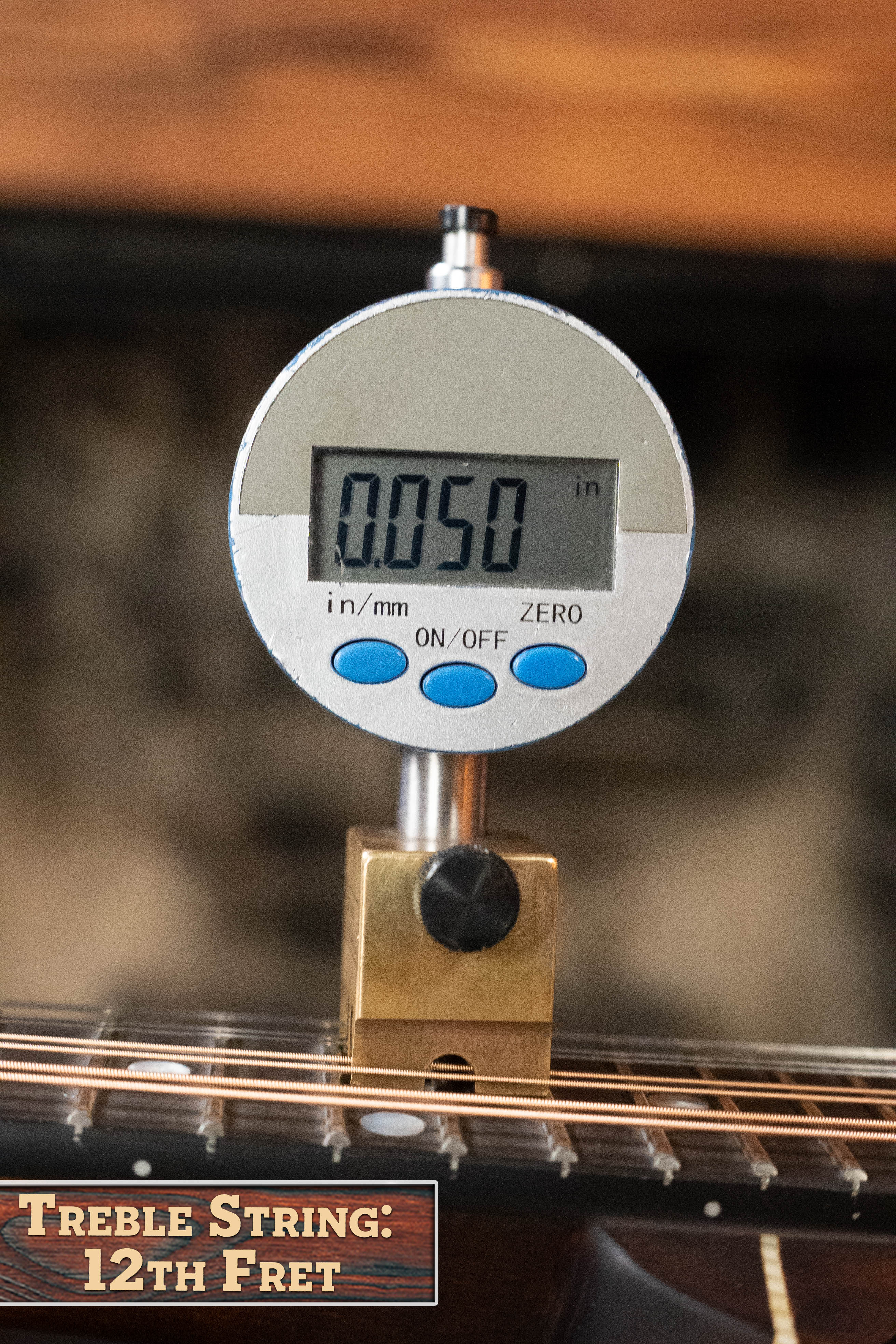 Eastman MD305 Spruce/Maple A-Style Hand-Carved Mandolin #3588