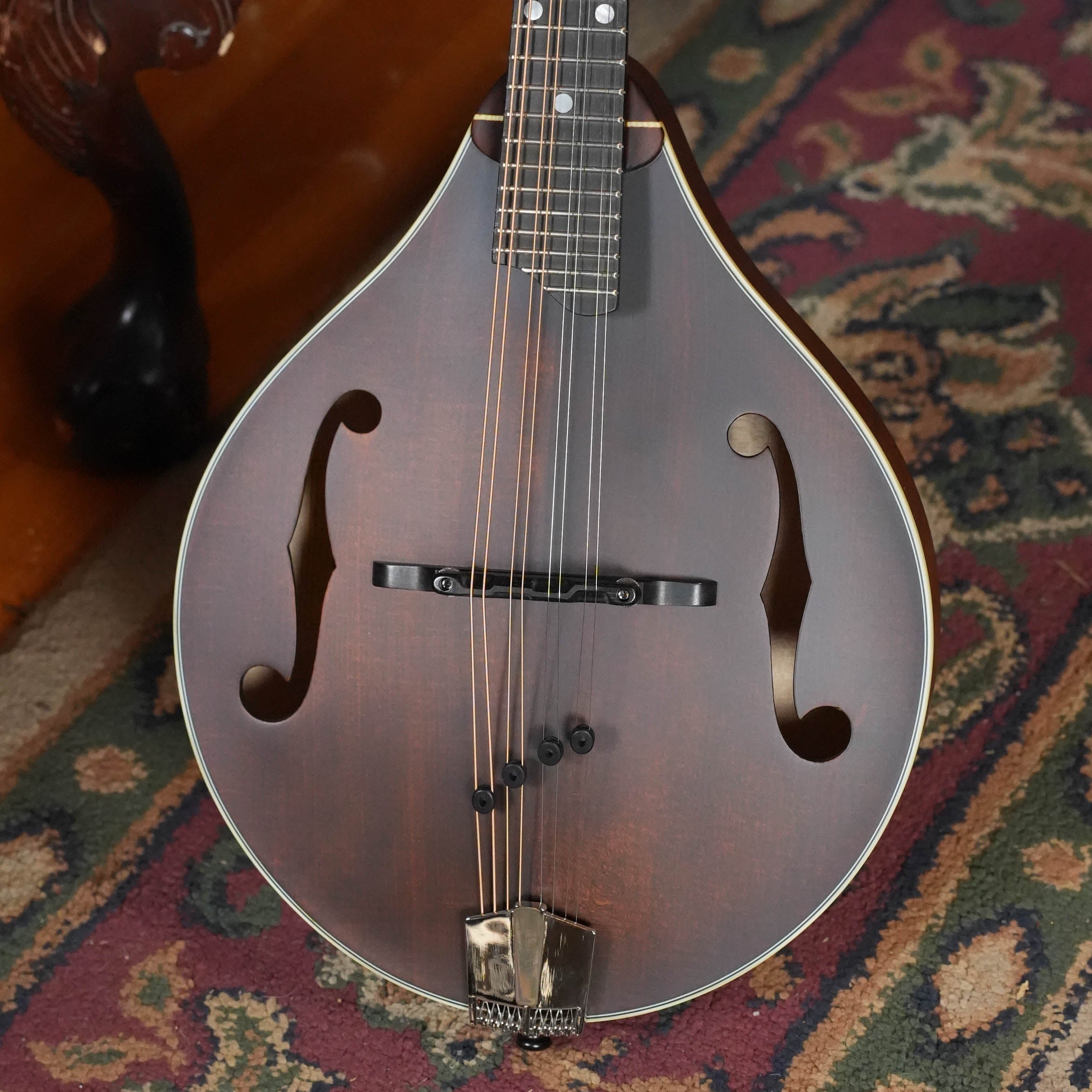 Eastman MD305 Spruce/Maple A-Style Hand-Carved Mandolin #4632