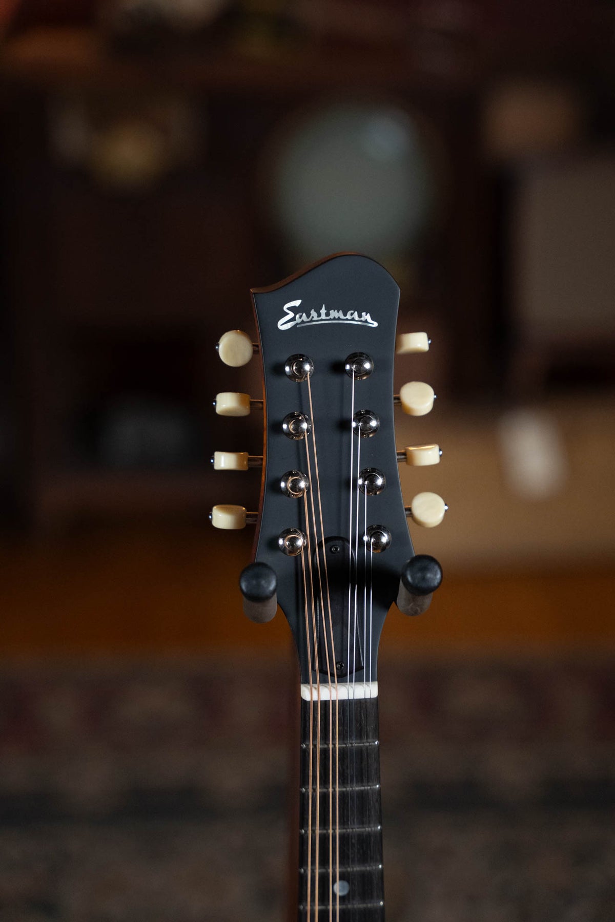 Eastman MD305 Wide Nut Amberburst A-Style Mandolin #2106