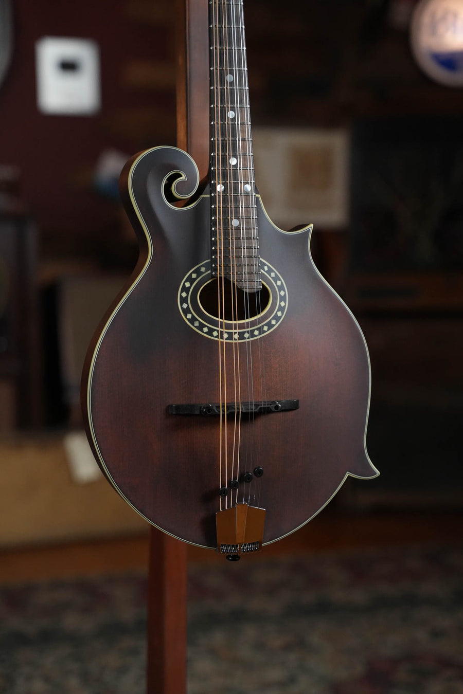Eastman MD314 F-Style Oval Hole Mandolin #4540