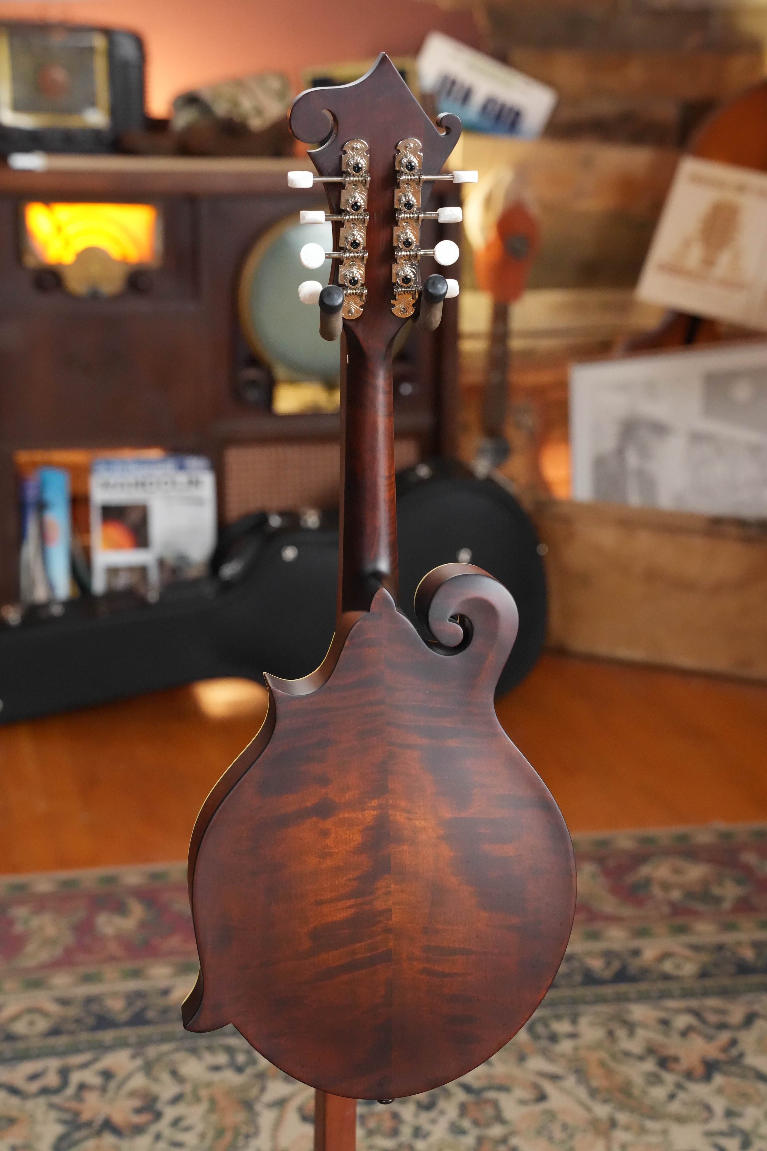 Eastman MD314 F-Style Oval Hole Mandolin #5466