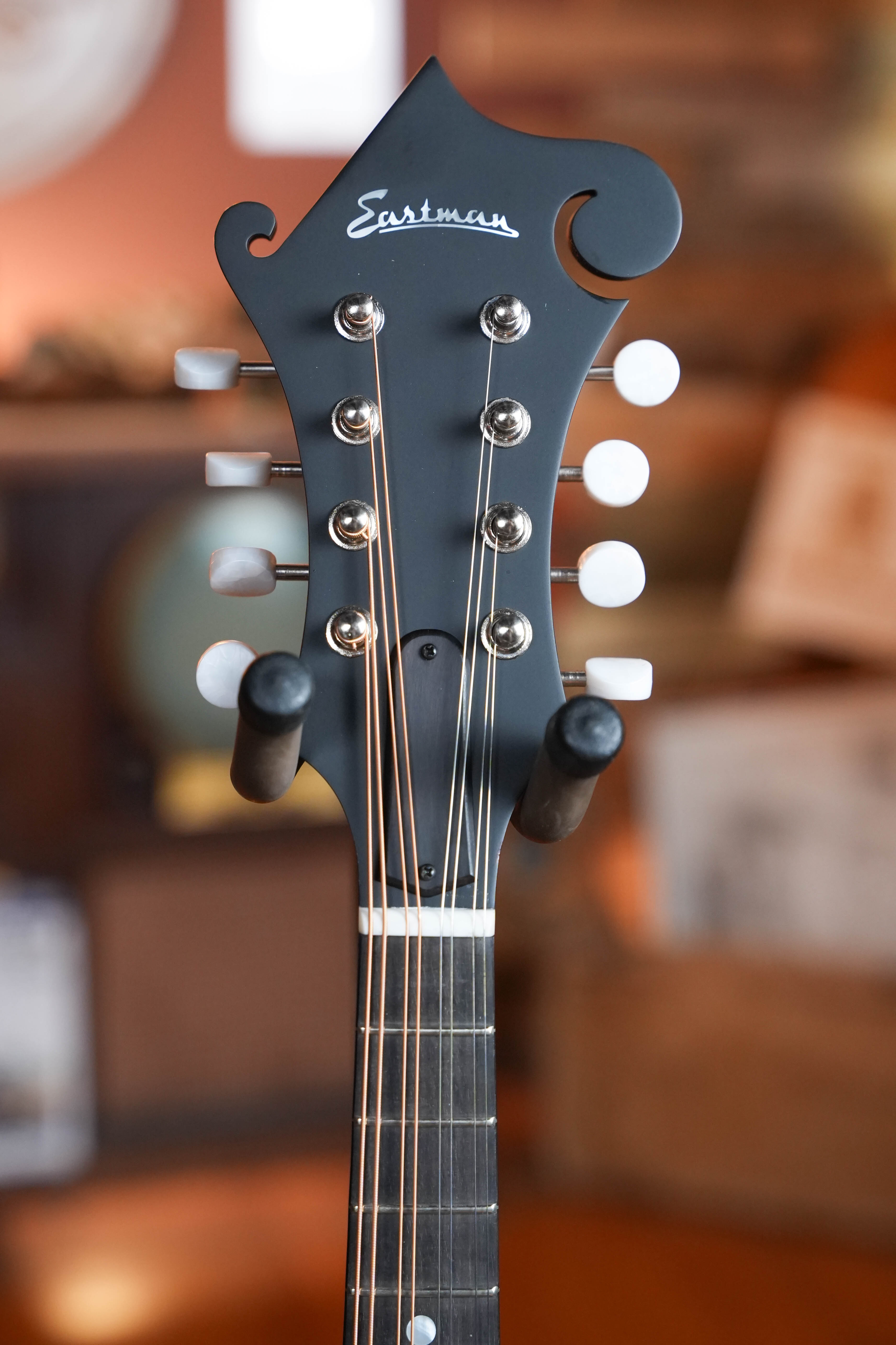 Eastman MD315 F-Style Hand-Carved Mandolin #0110