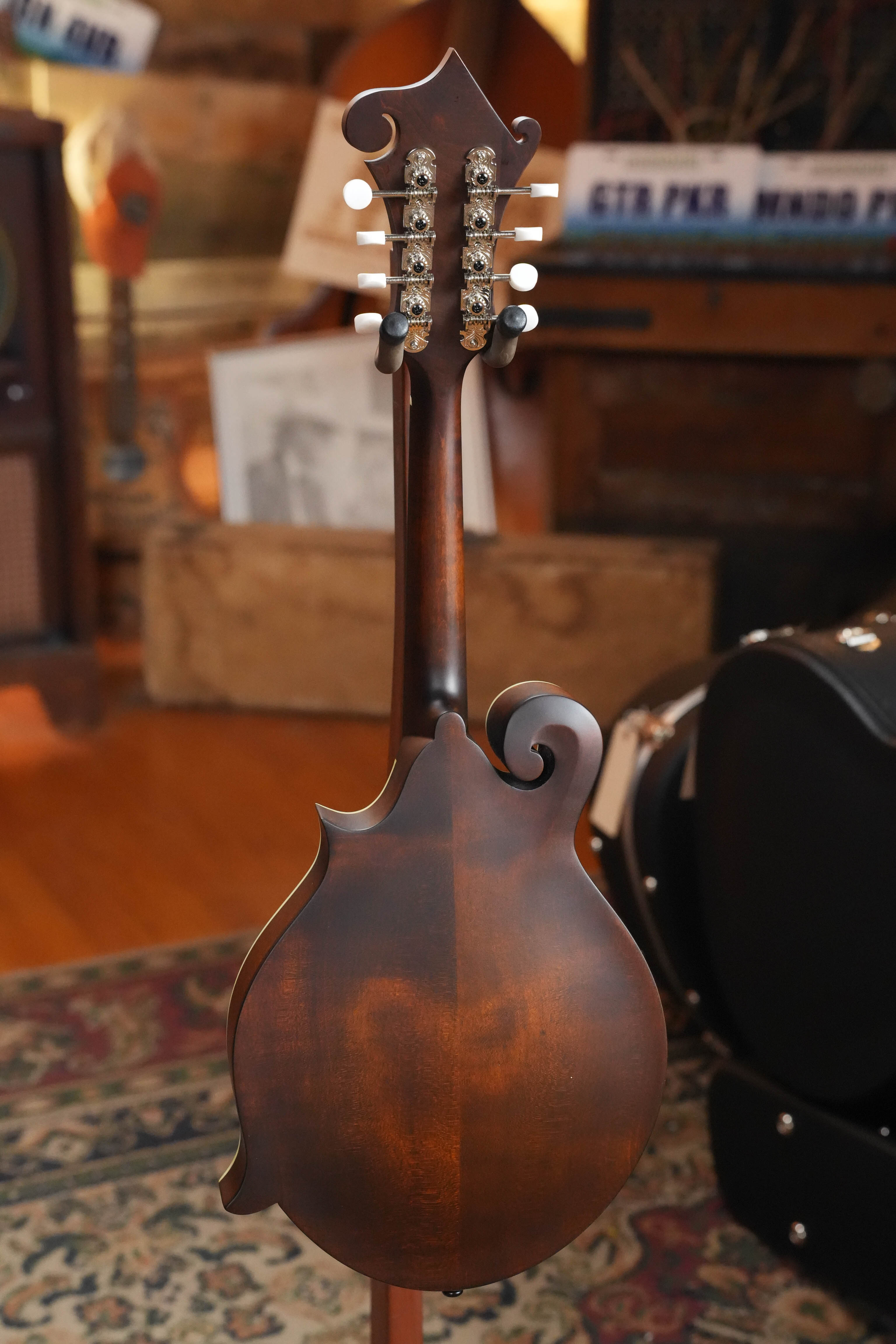 Eastman MD315 F-Style Hand-Carved Mandolin #0329
