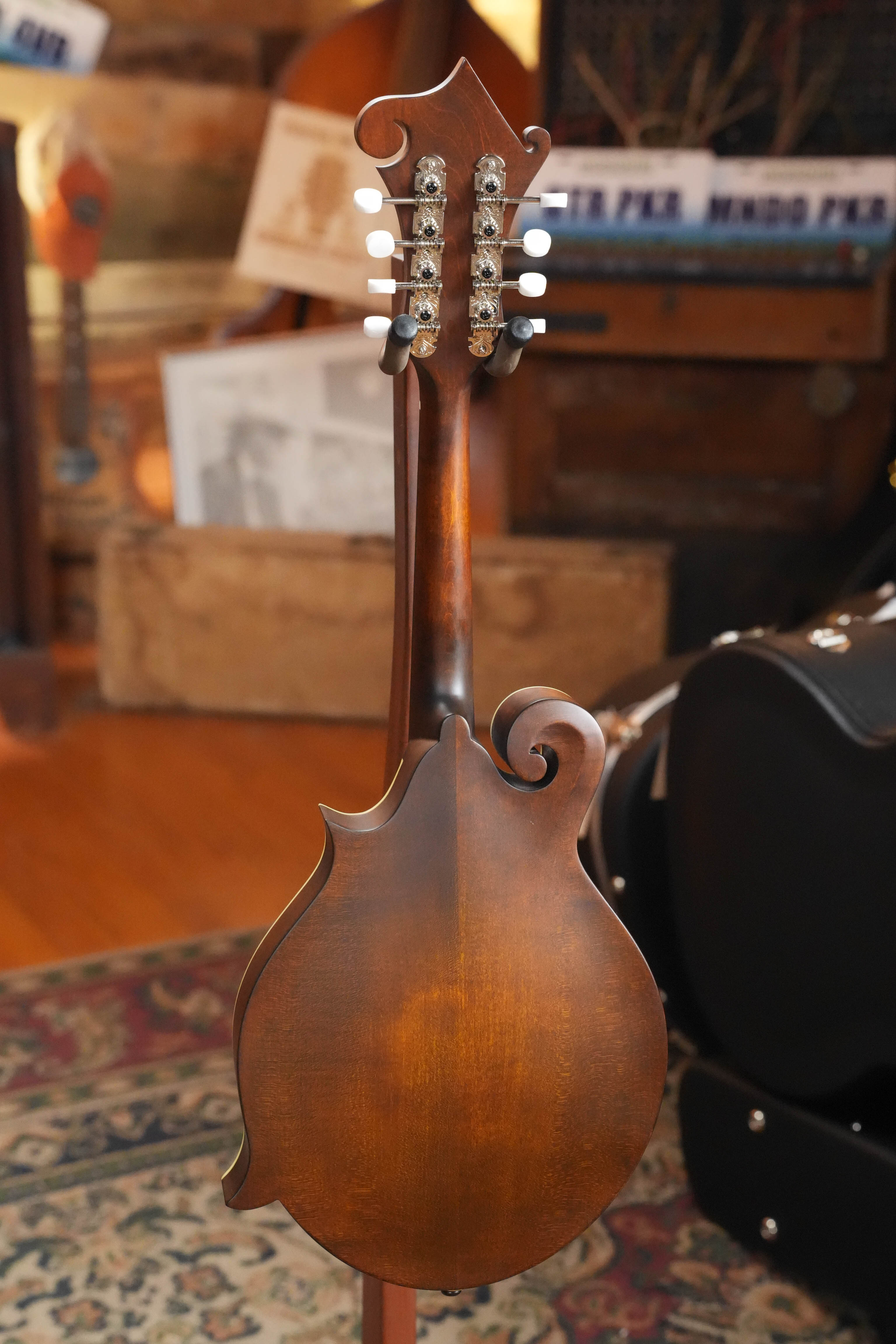 Eastman MD315 F-Style Hand-Carved Mandolin #0330
