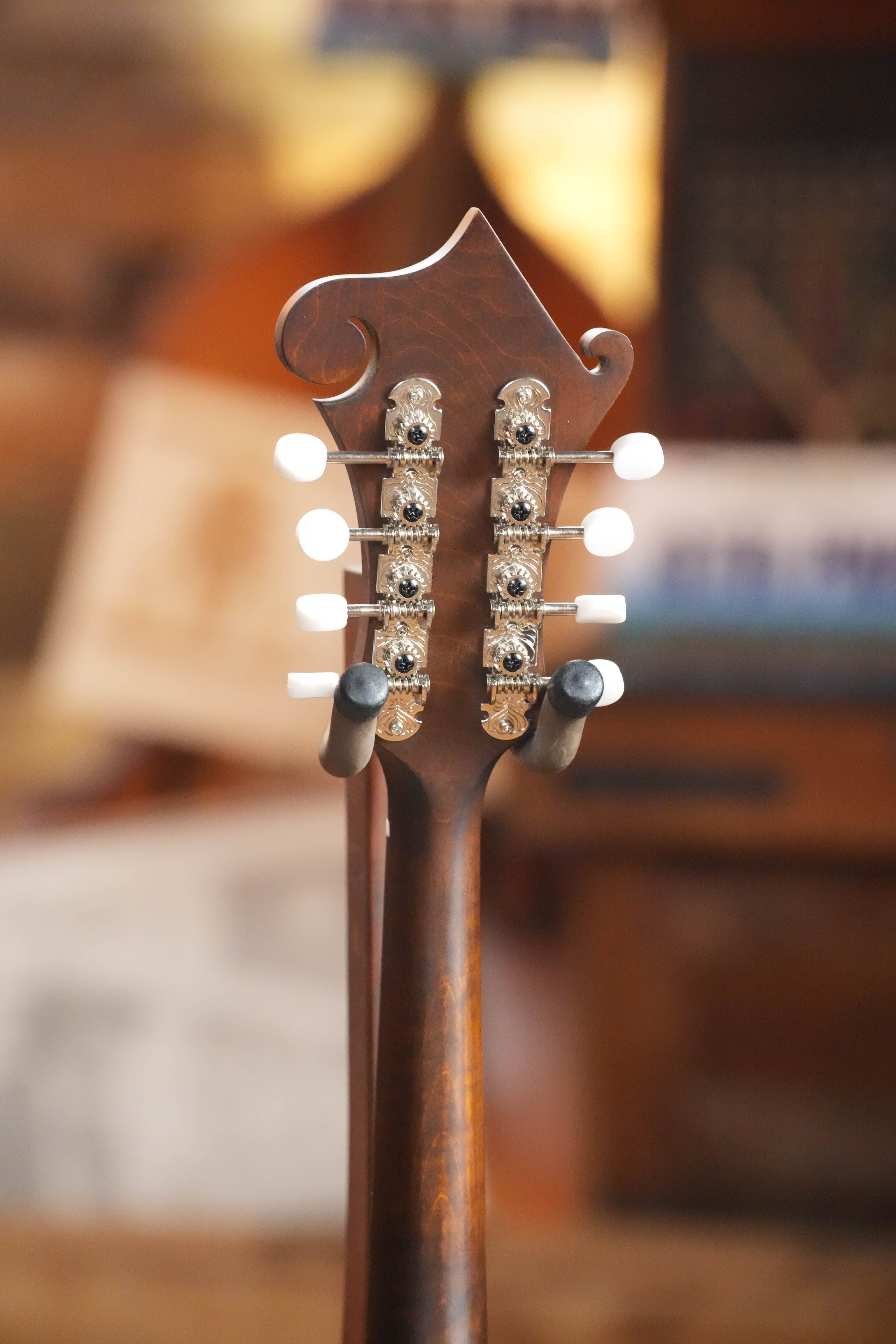 Eastman MD315 F-Style Hand-Carved Mandolin #0332