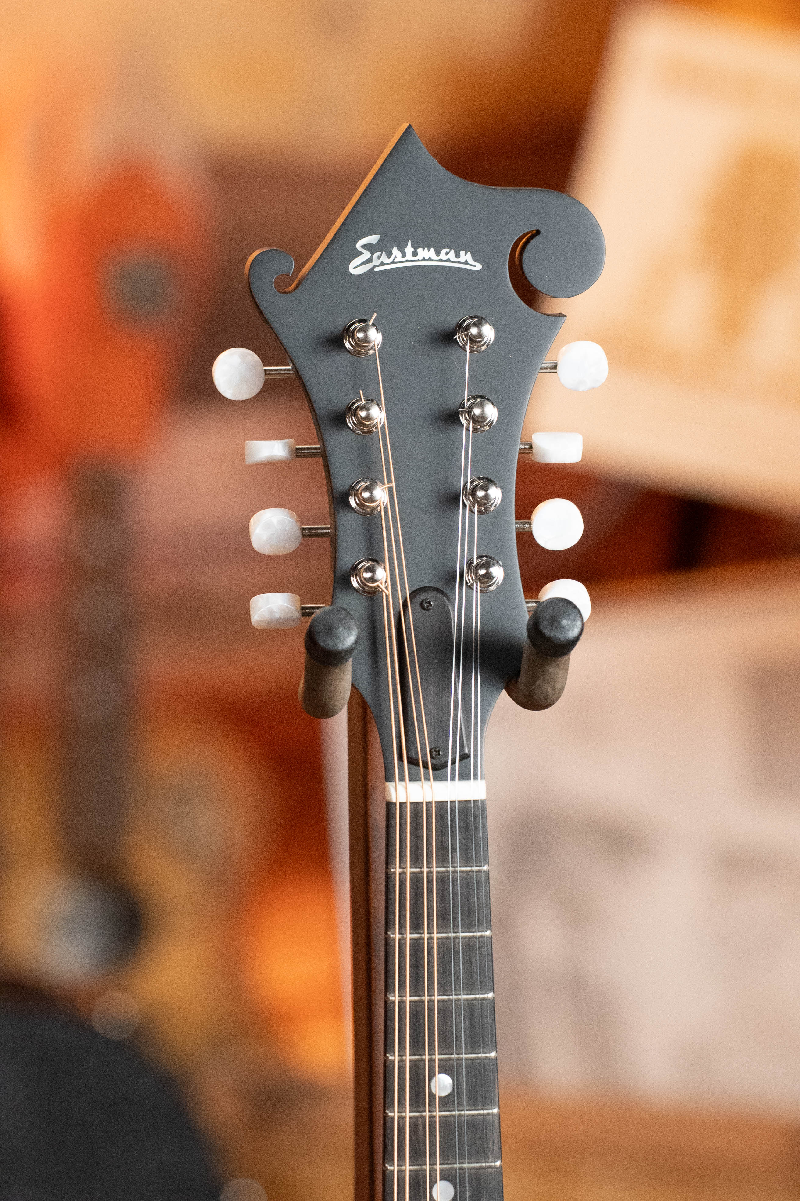 Eastman MD315 F-Style Hand-Carved Mandolin #0905