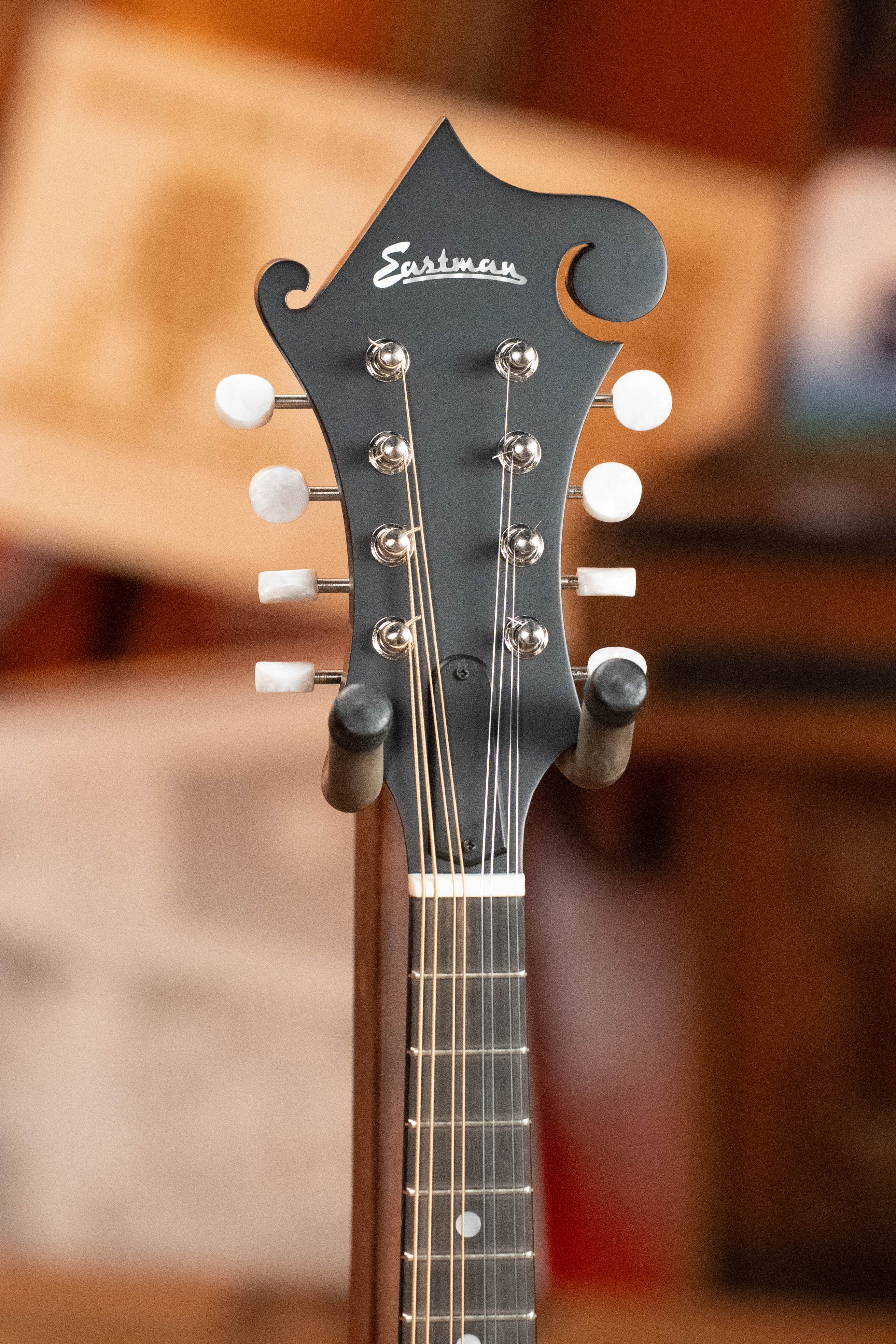 Eastman MD315 F-Style Hand-Carved Mandolin #0907