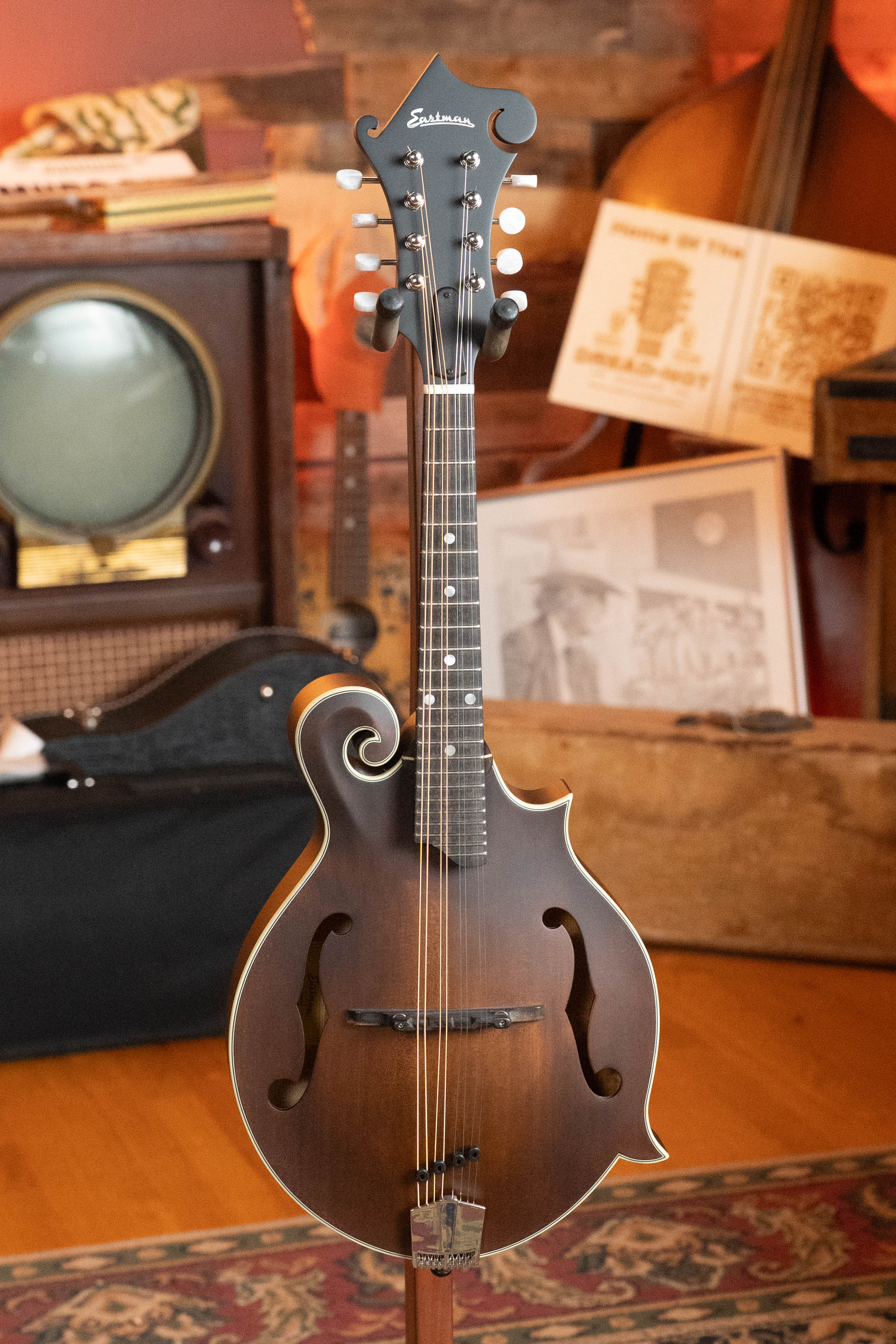 Eastman MD315 F-Style Hand-Carved Mandolin #0908