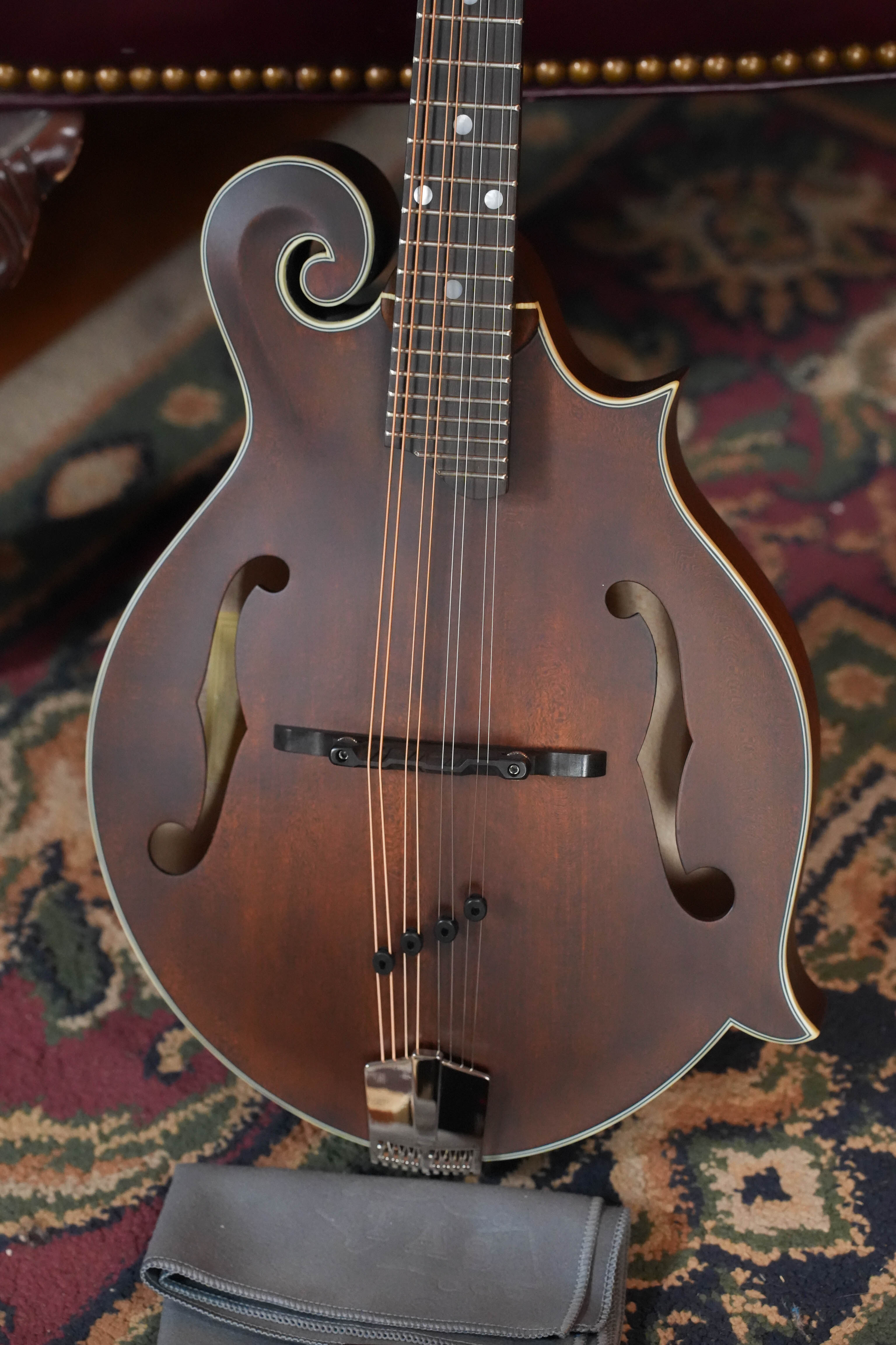 Eastman MD315 F-Style Hand-Carved Mandolin #1240