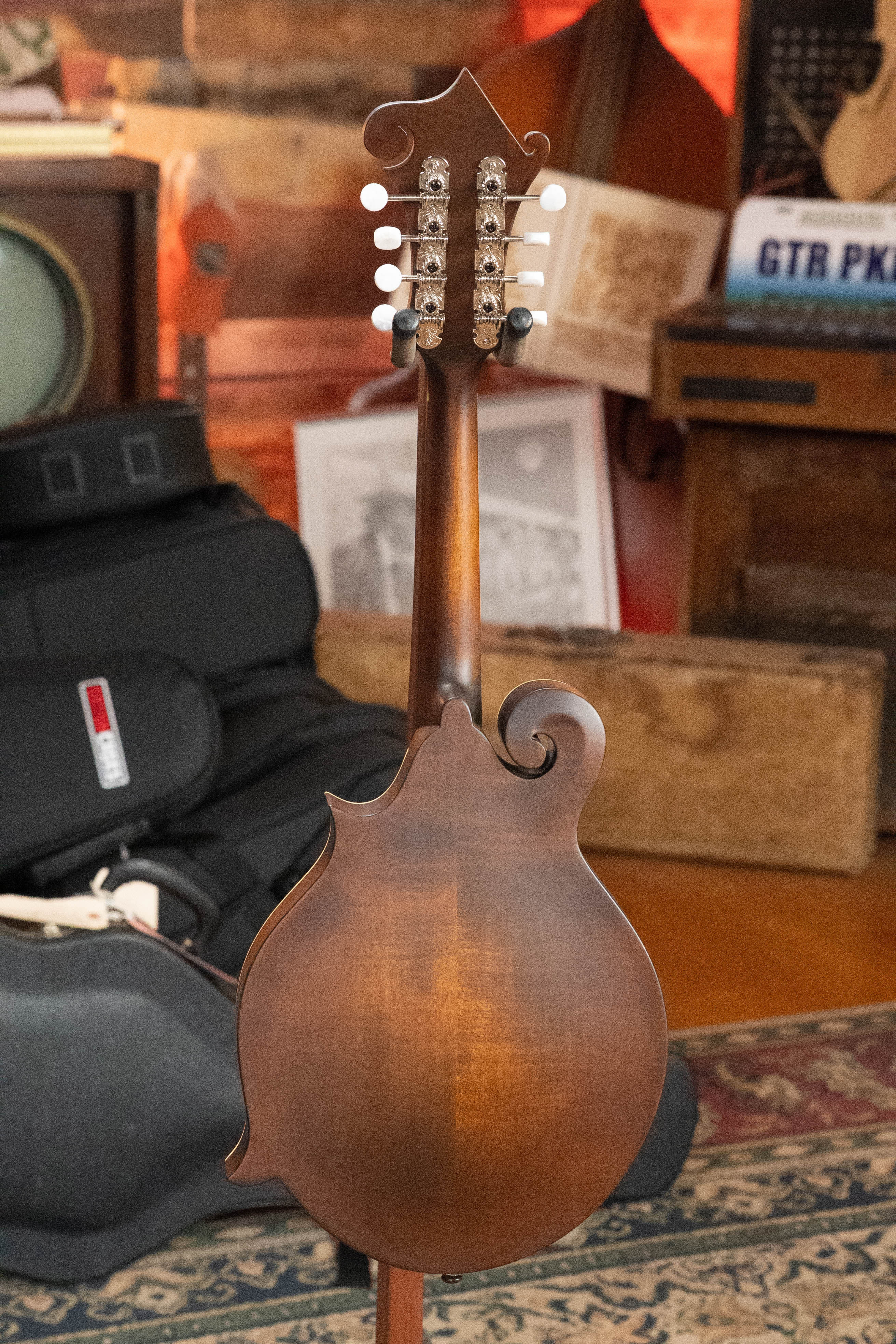 Eastman MD315 F-Style Hand-Carved Mandolin #2486