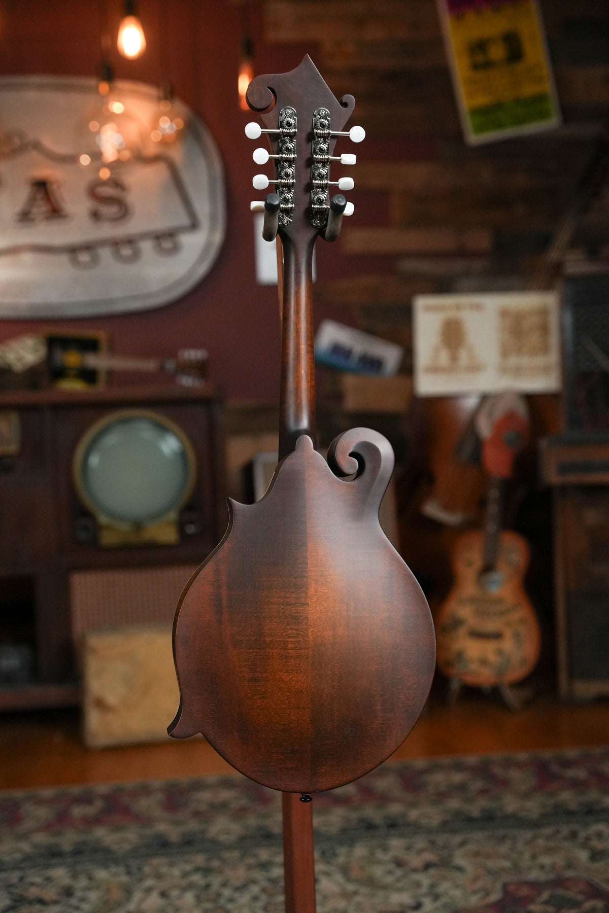 Eastman MD315 F-Style Hand-Carved Mandolin #6013