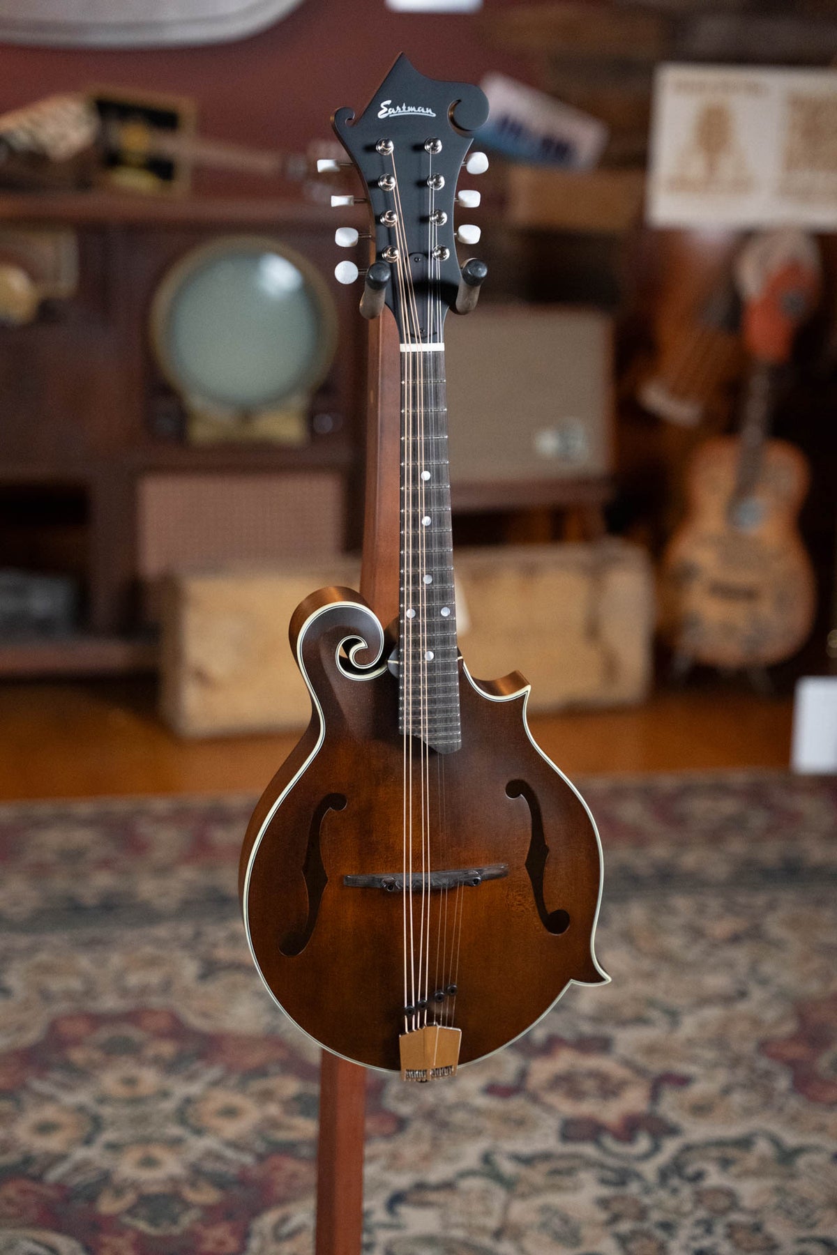 Eastman MD315 F-Style Hand-Carved Mandolin #6014