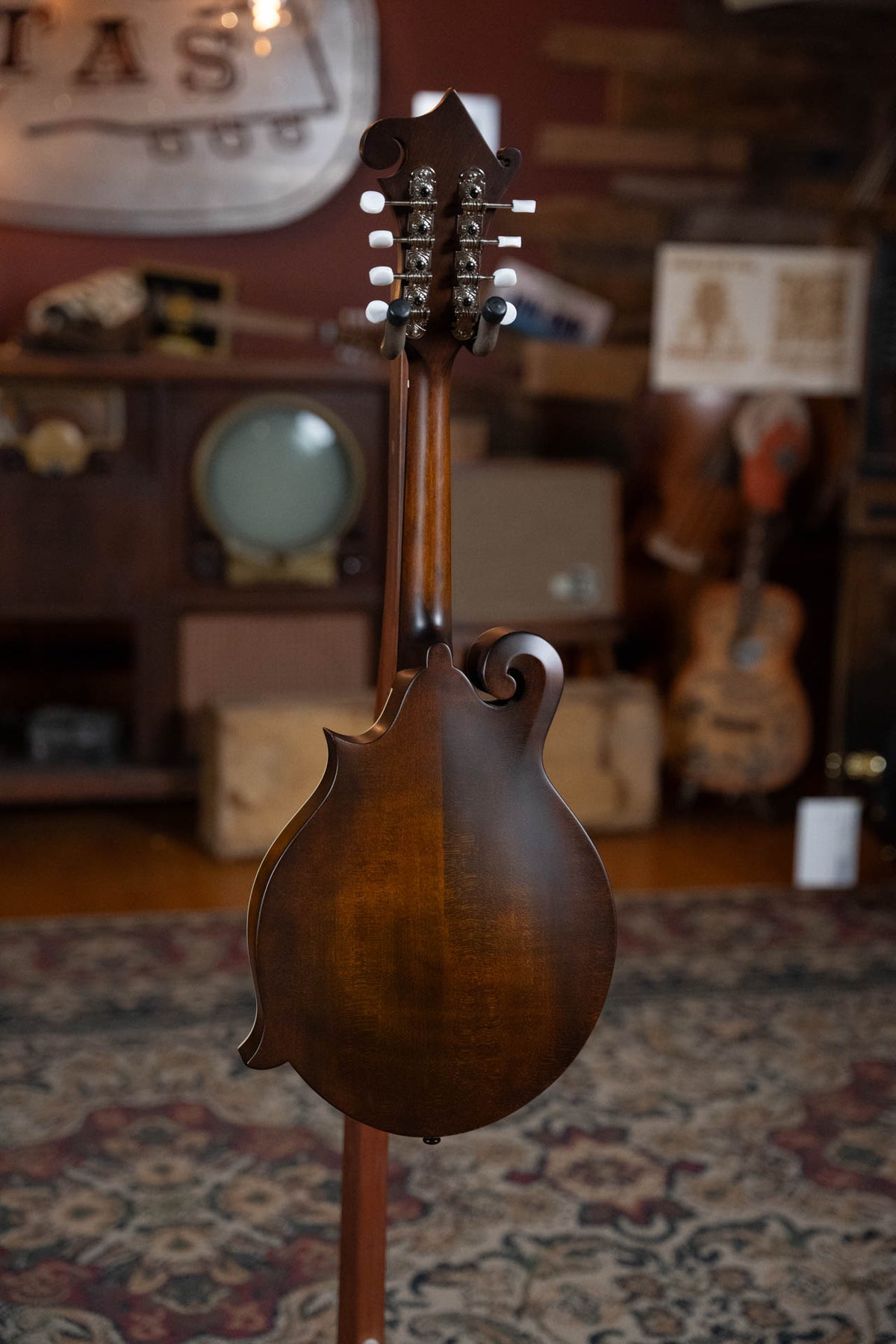 Eastman MD315 F-Style Hand-Carved Mandolin #6014