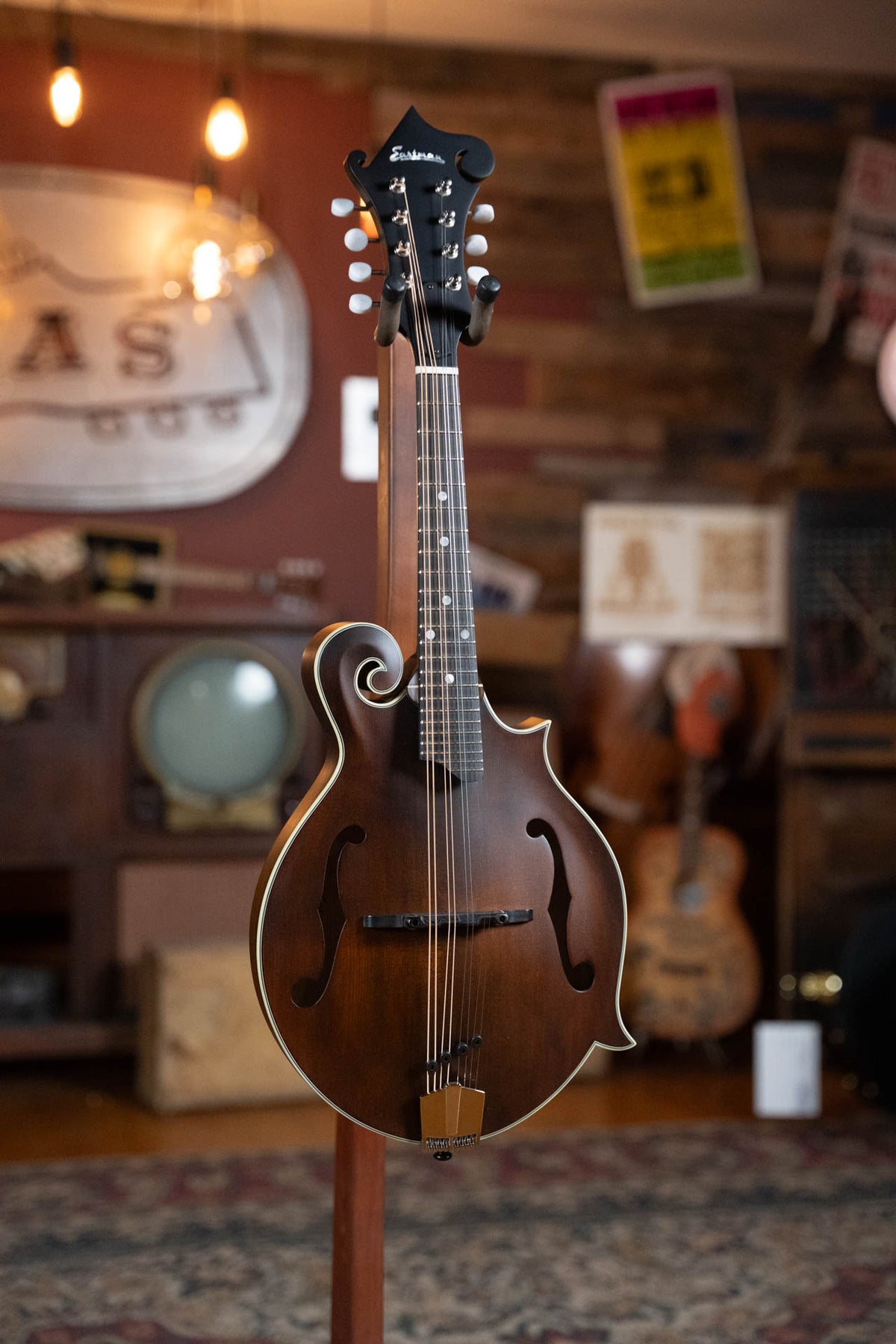 Eastman MD315 F-Style Hand-Carved Mandolin #6015