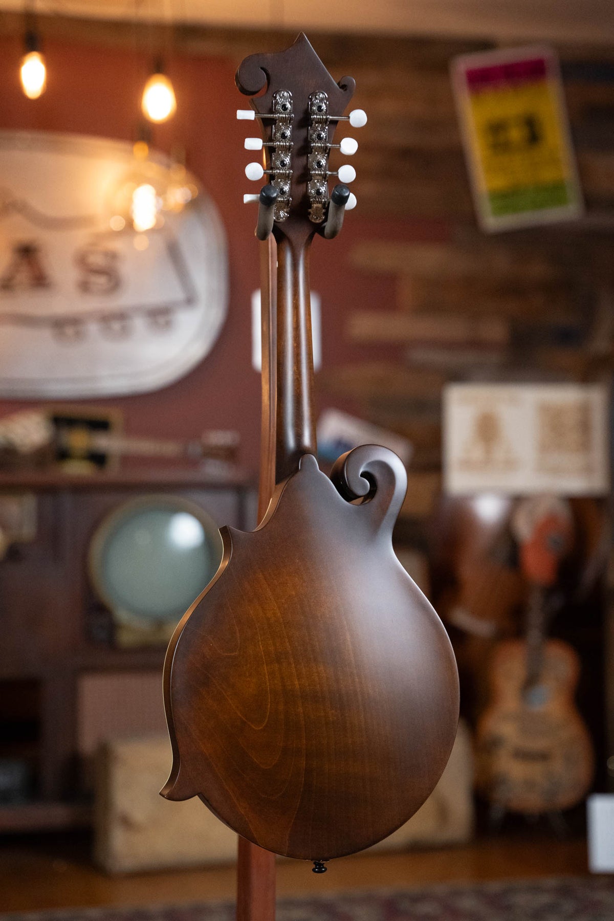 Eastman MD315 F-Style Hand-Carved Mandolin #6015