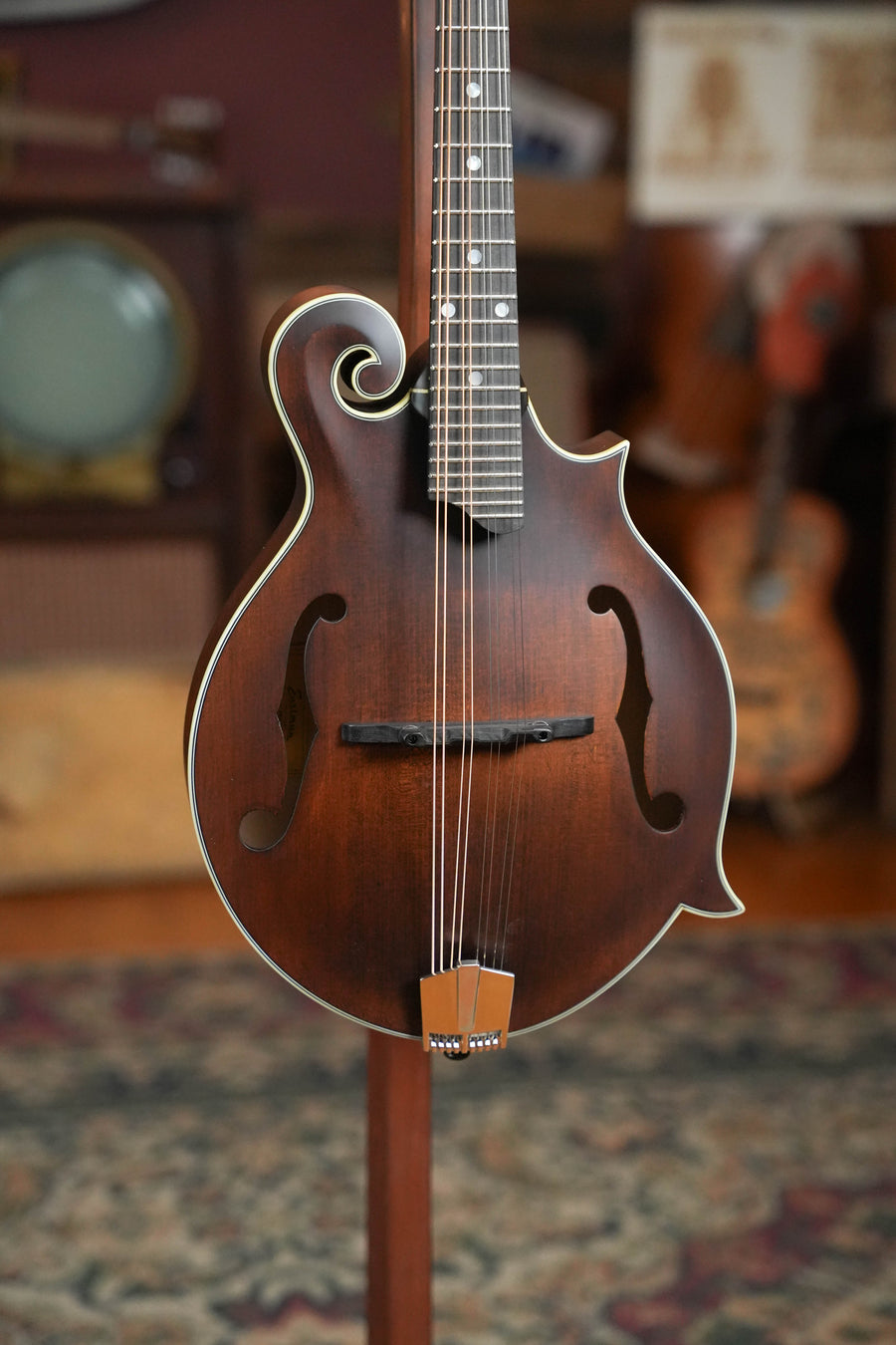 Eastman MD315 F-Style Hand-Carved Mandolin #6017