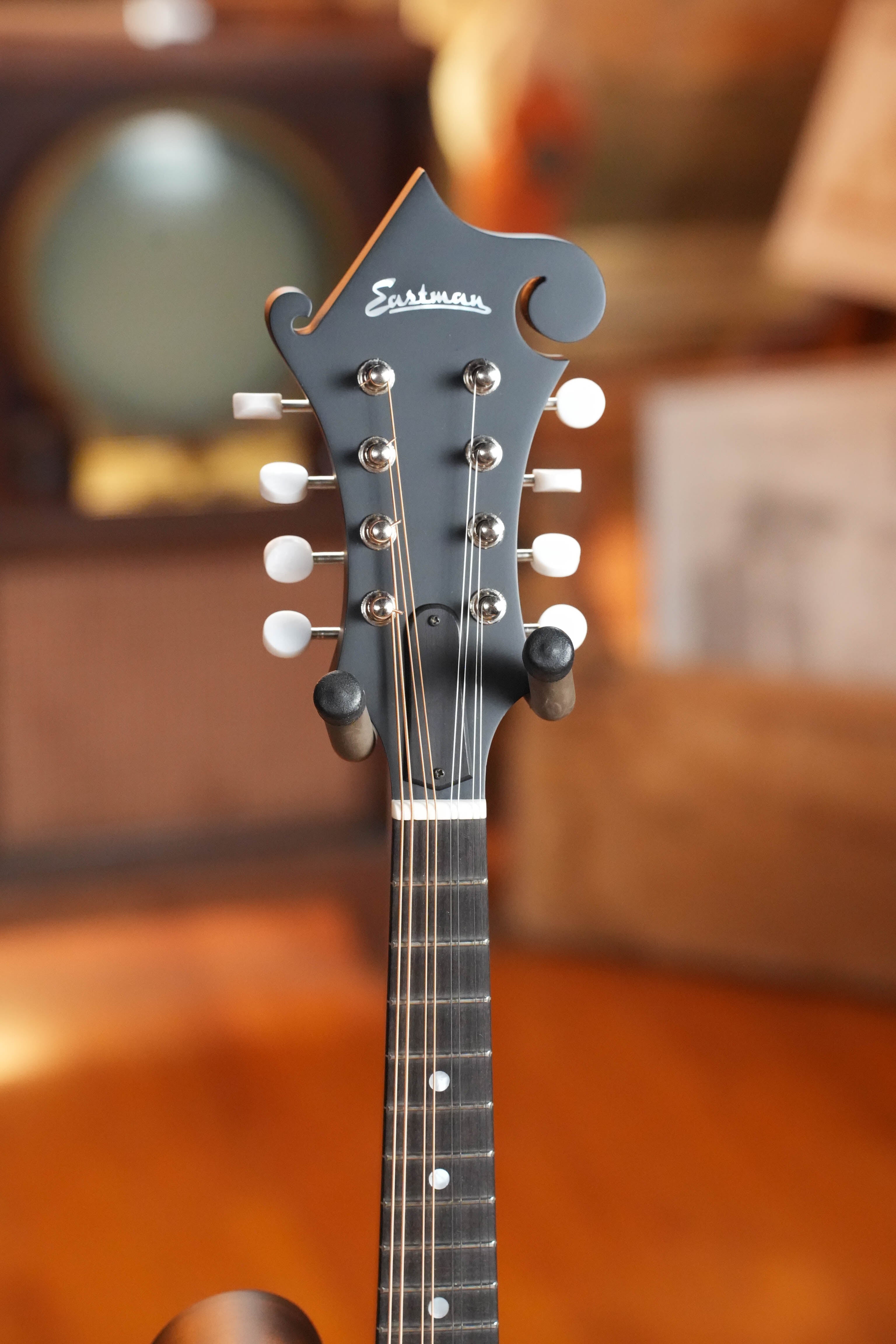 Eastman MD315 Spruce/Maple F-Style Hand-Carved Mandolin #5783