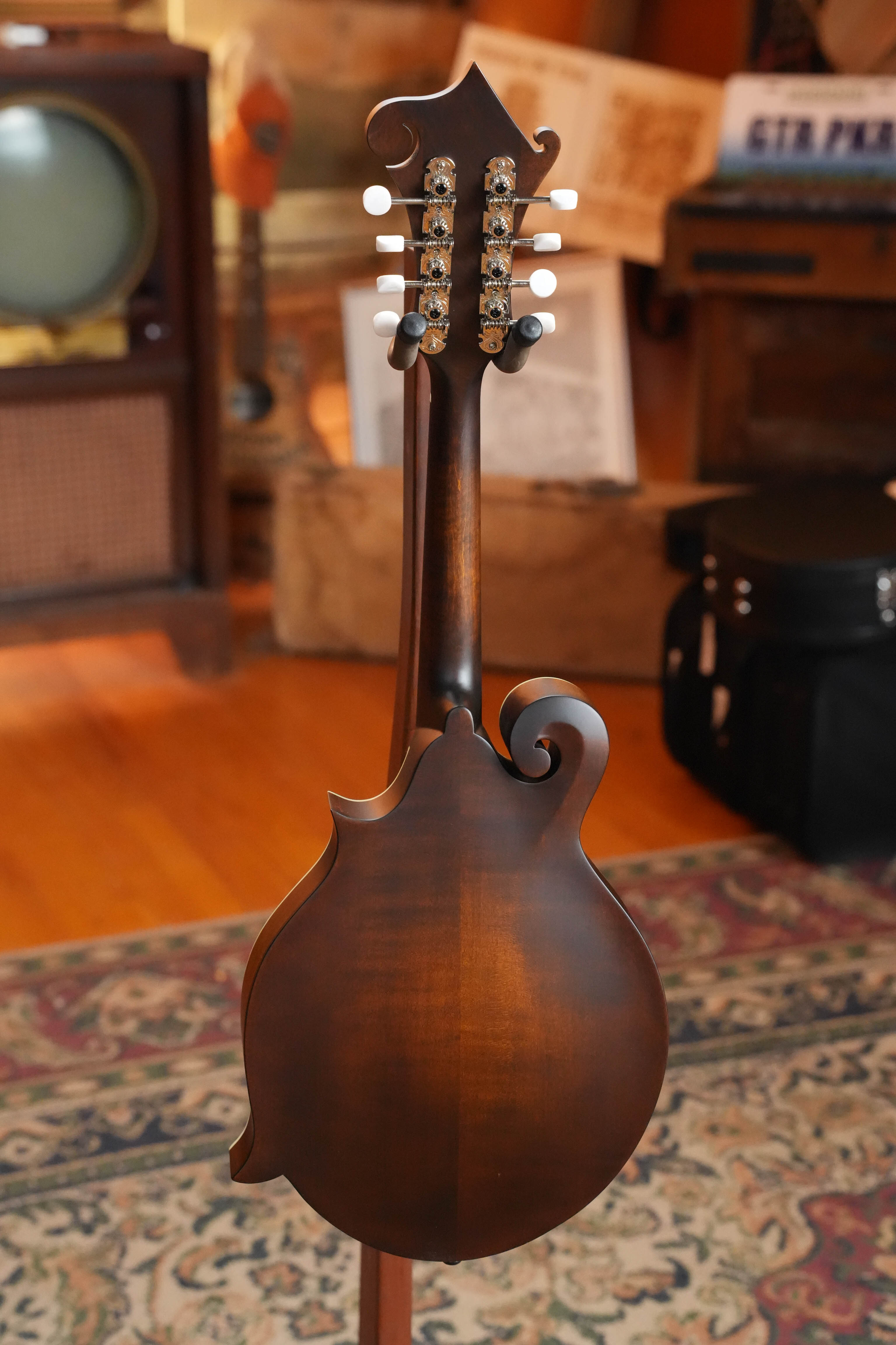 Eastman MD315 Spruce/Maple F-Style Hand-Carved Mandolin #5783