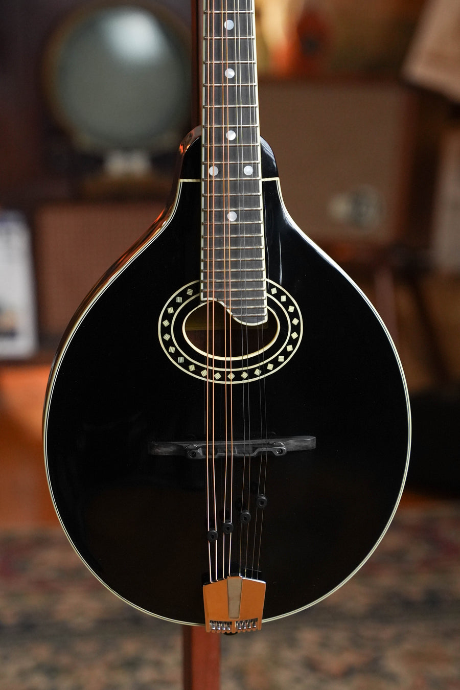 Eastman MD404-BK Black Top Oval Hole A-Style Mandolin #5875