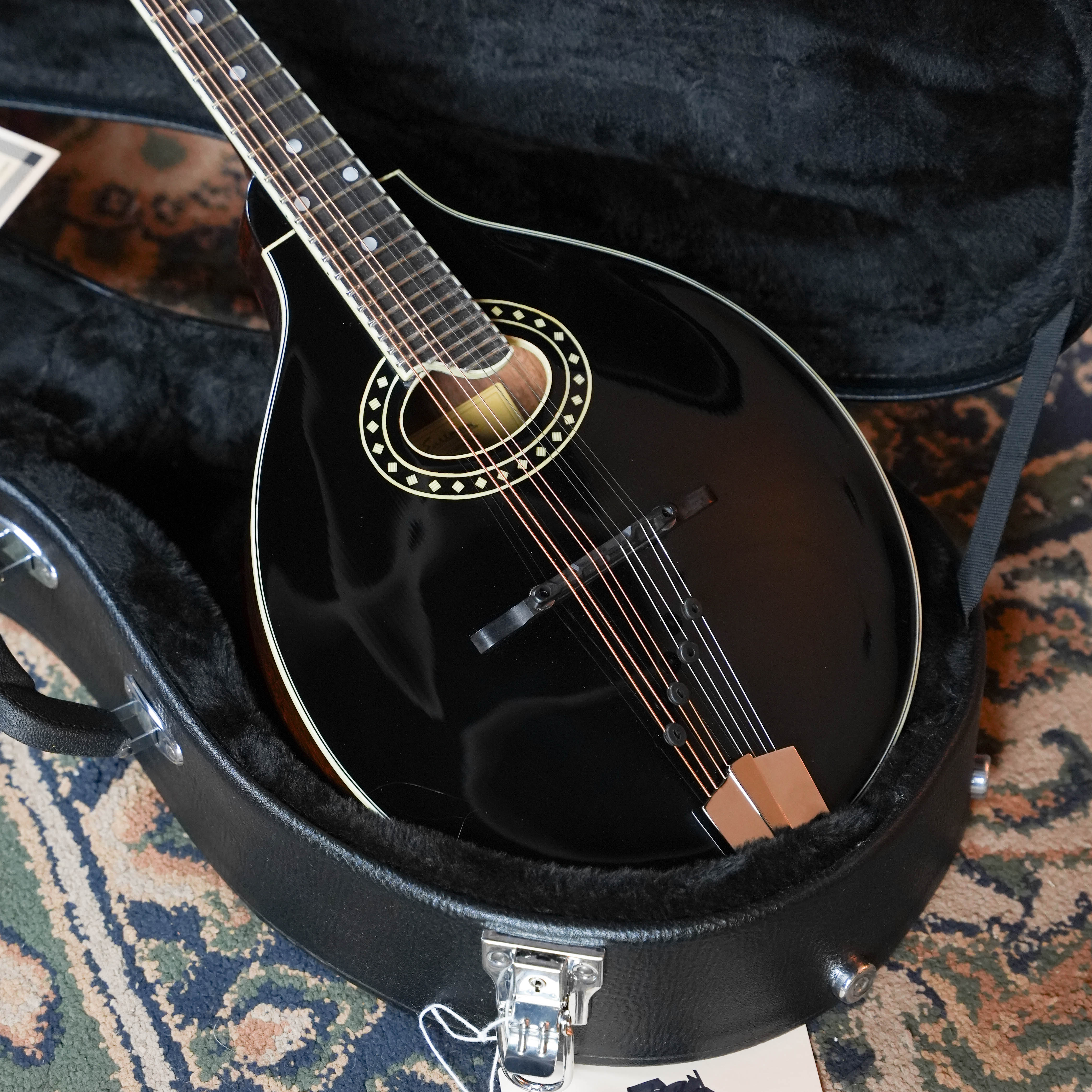 Eastman MD404-BK Spruce/Mahogany A-Style w/ Oval Hole Mandolin #4073