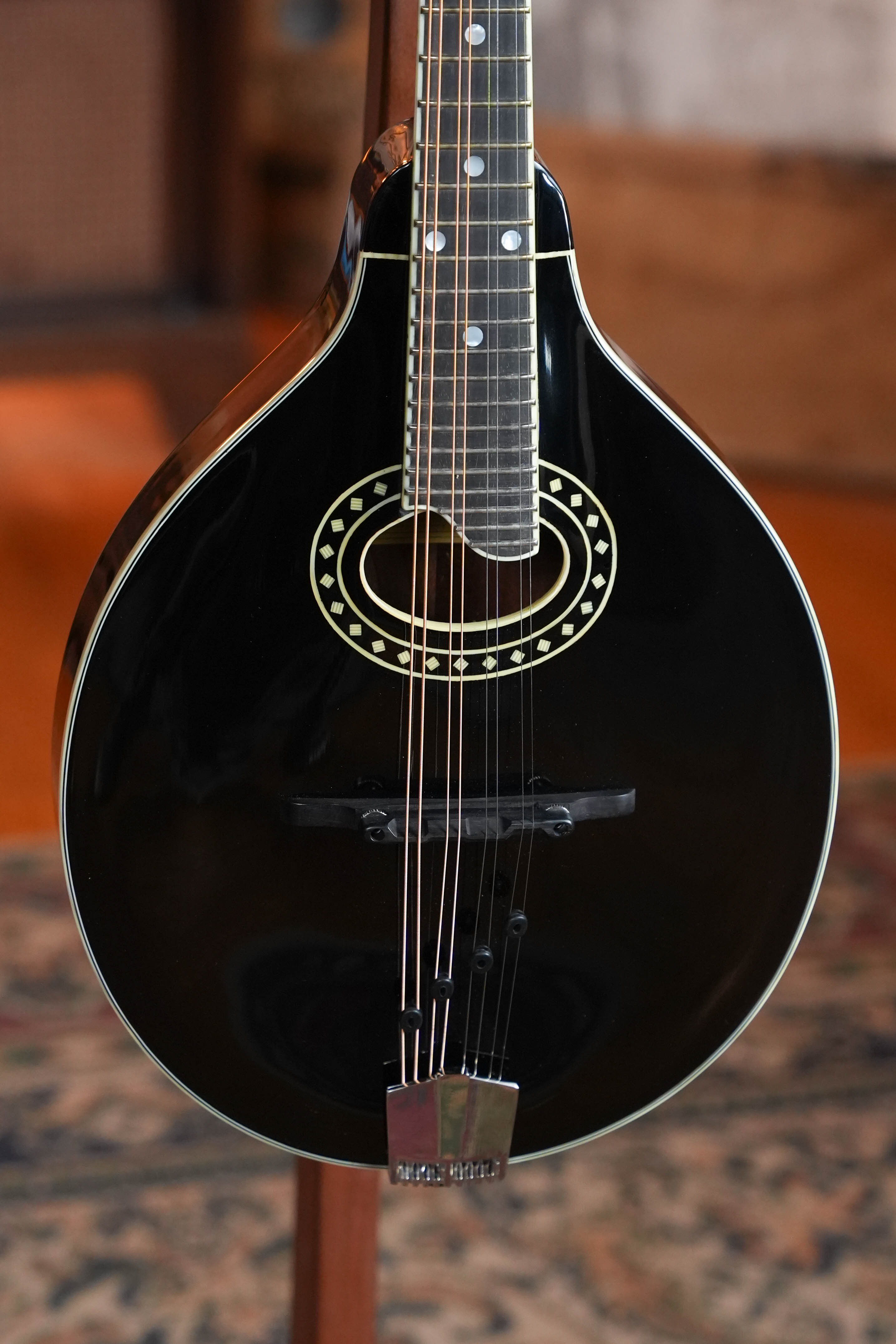 Eastman MD404-BK Spruce/Mahogany A-Style w/ Oval Hole Mandolin #4073