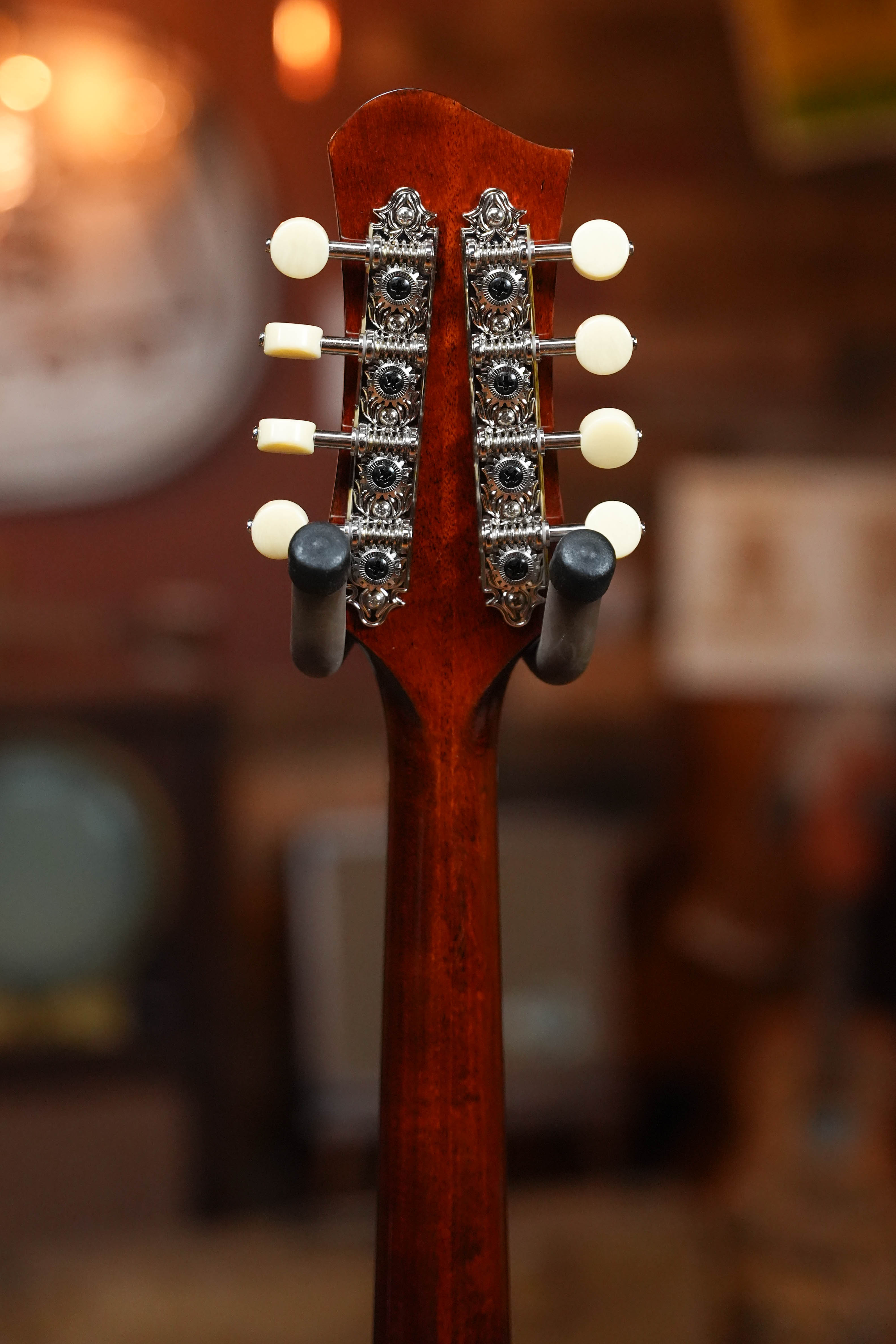 Eastman MD505CC/TV Comfort Contour True Tone Vintage Series A Style Mandolin #1135
