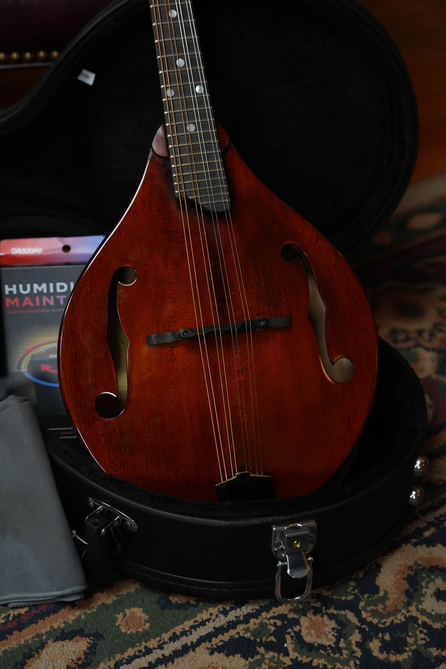 Eastman MD505CC/TV Comfort Contour True Tone Vintage Series A Style Mandolin #1135