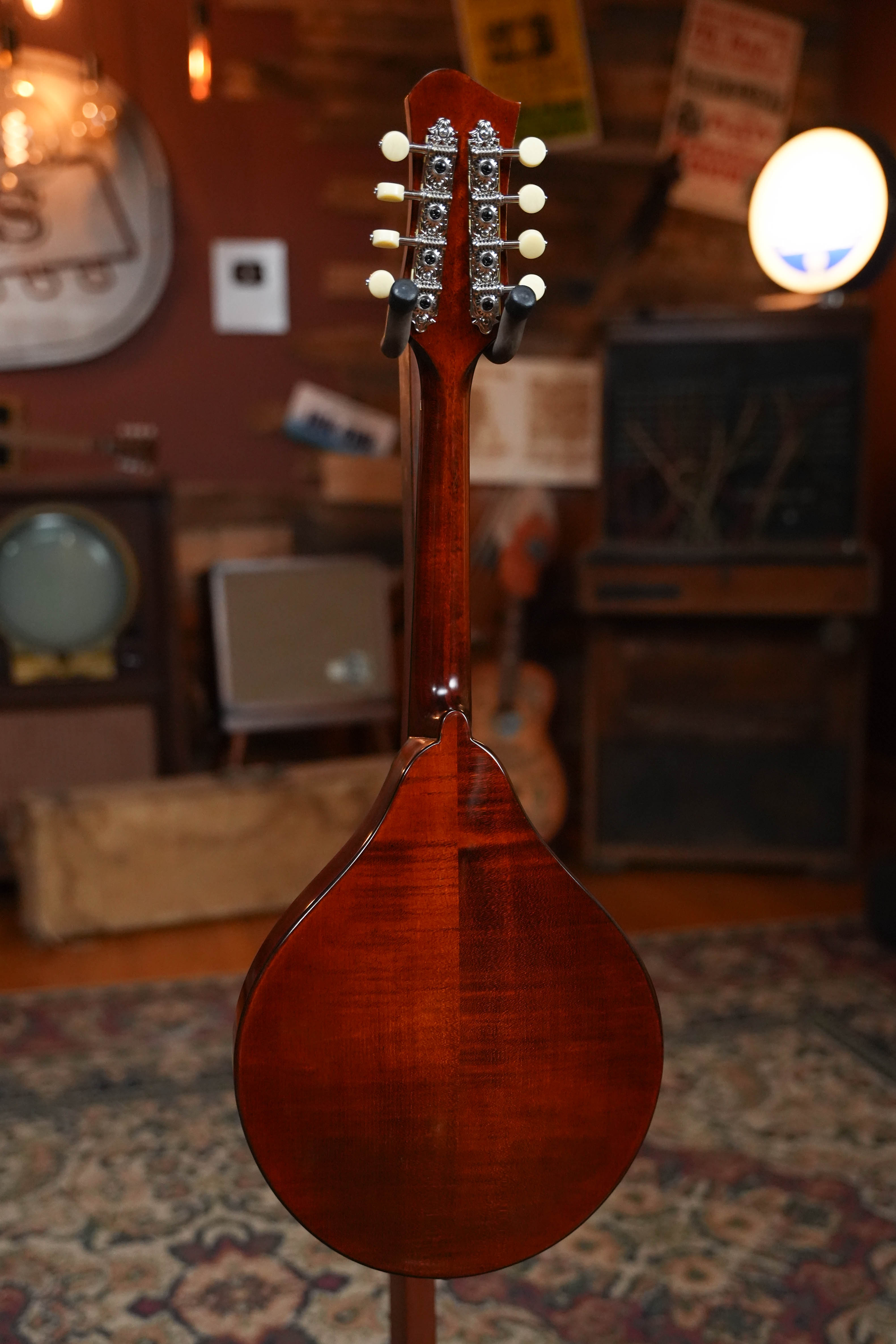Eastman MD505CC/TV Comfort Contour True Tone Vintage Series A Style Mandolin #1135