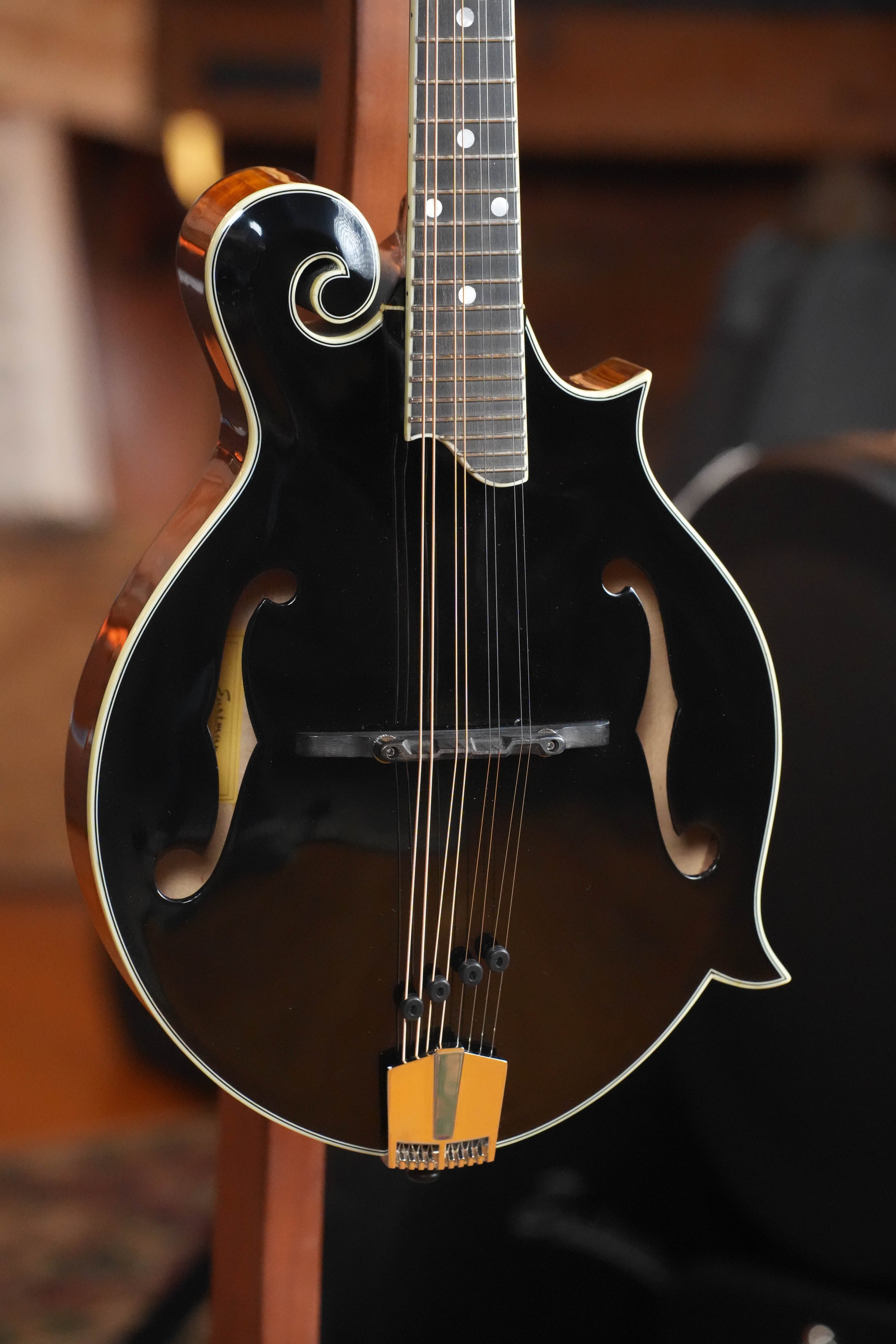 Eastman MD515-BK-LTD Limited Edition Black Gloss F-Style Mandolin #0105