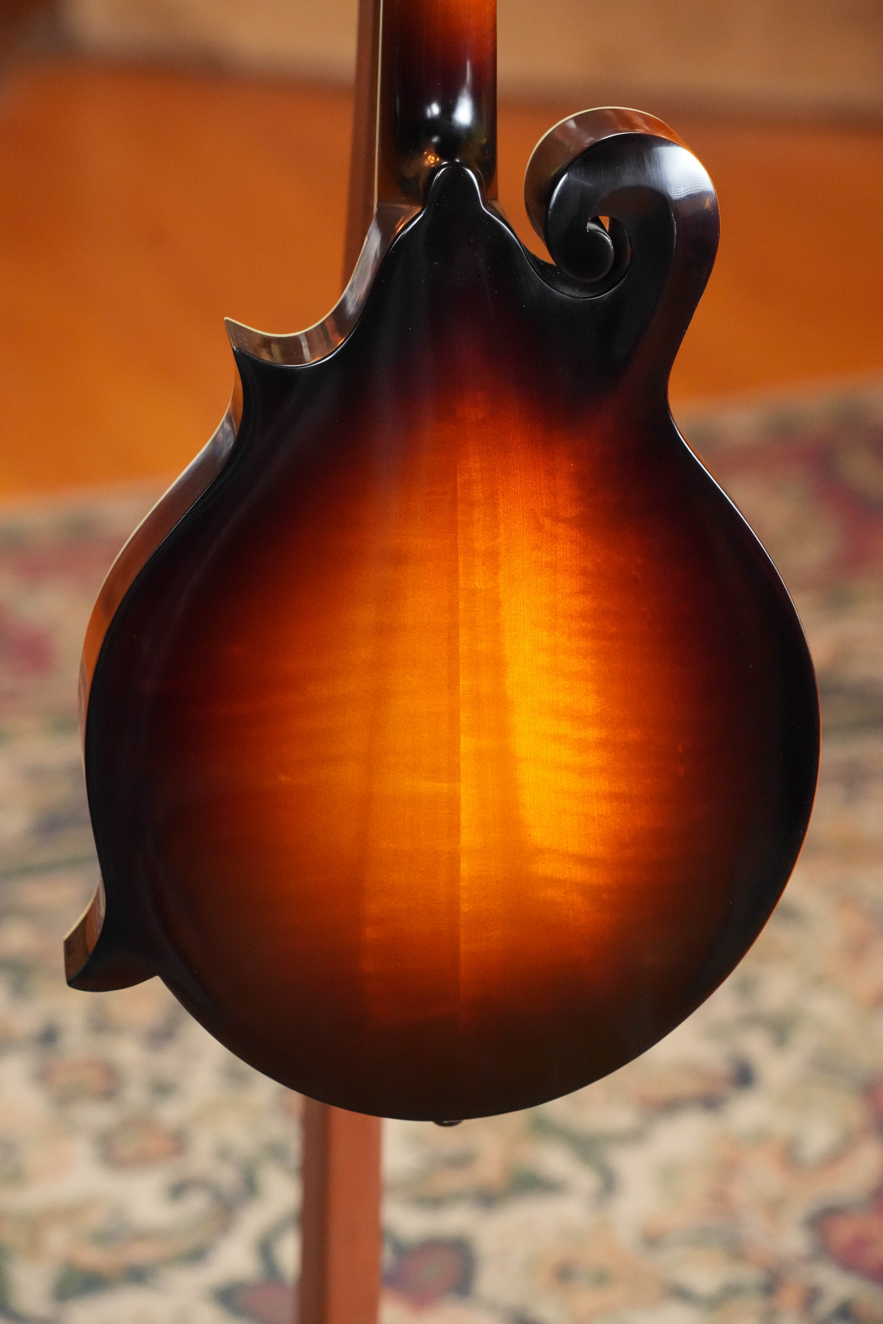Eastman MD515/TV-WN-SB Spruce/Maple Wide Nut Sunburst F-Style Mandolin #0171