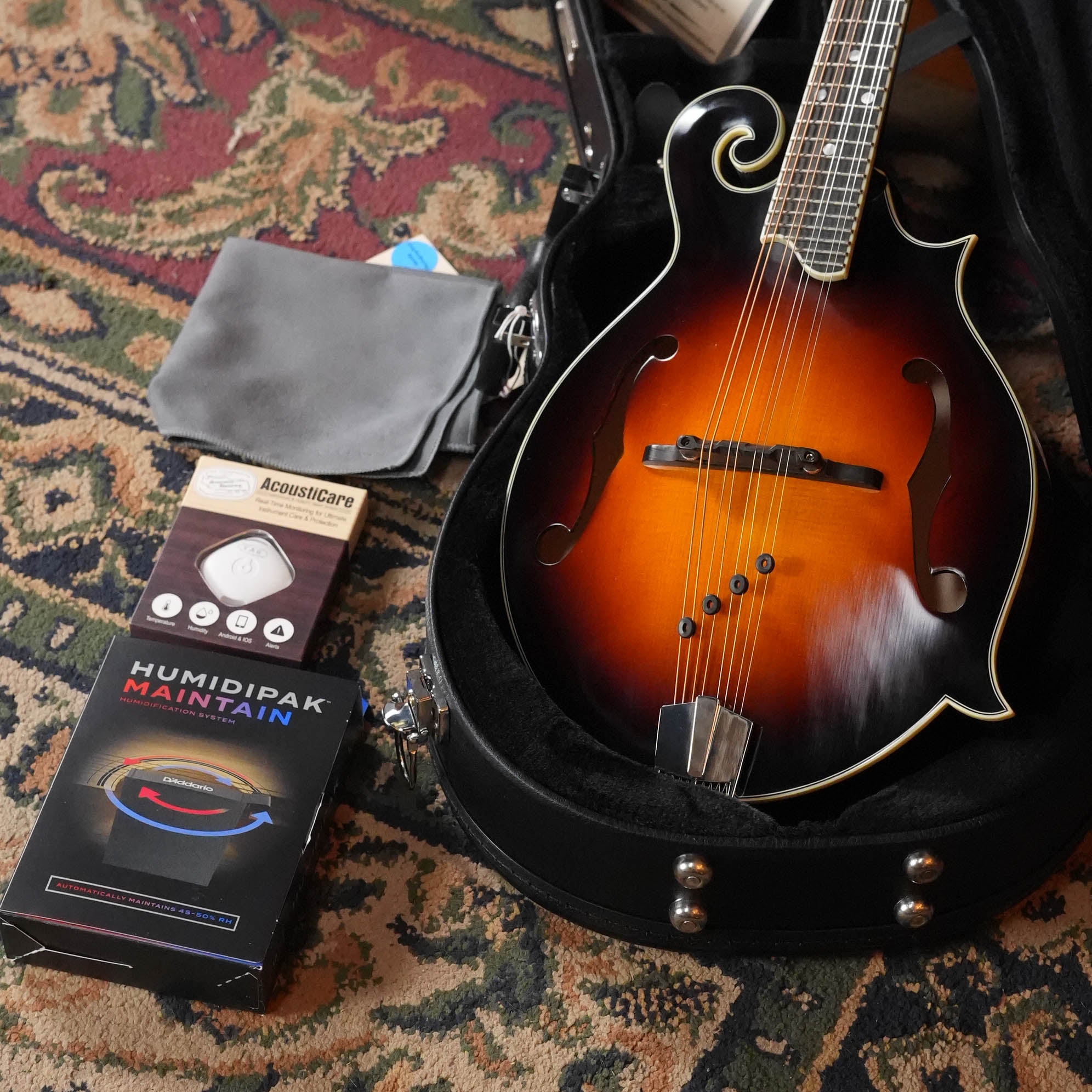 Eastman MD515/TV-WN-SB Spruce/Maple Wide Nut Sunburst F-Style Mandolin #0702